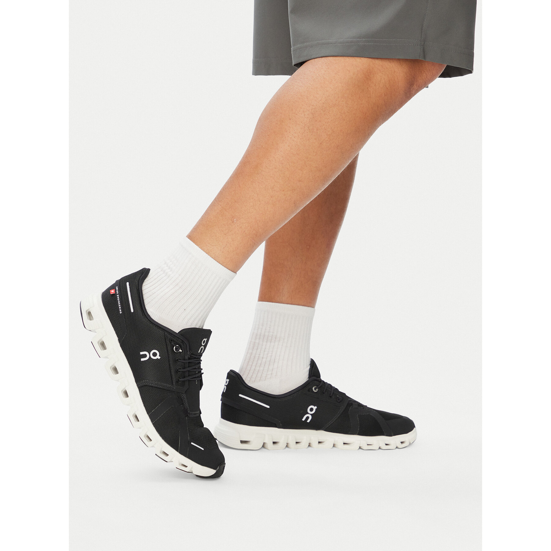 Sneakers On Cloud 6 3MF10070299 Negru