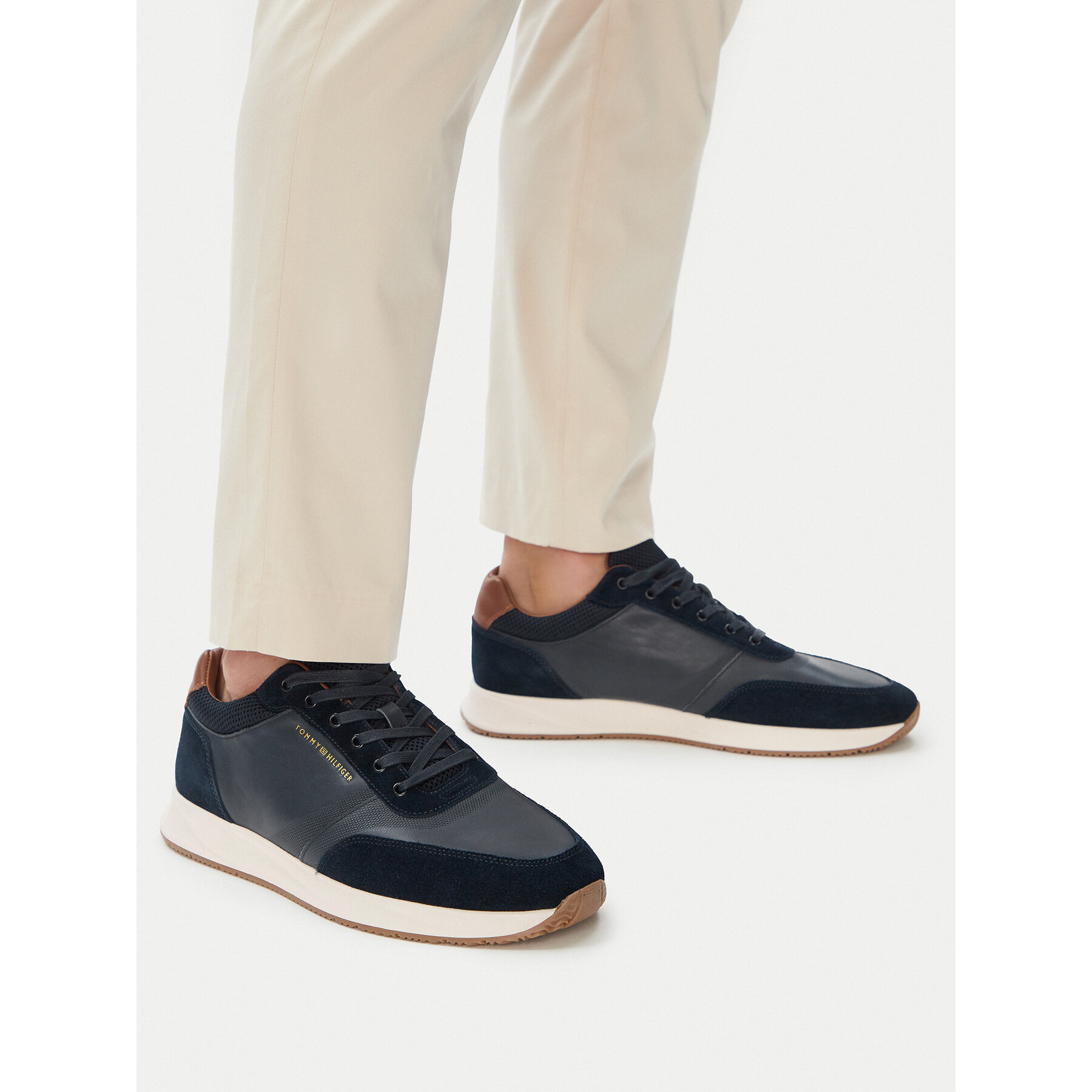 Tenisice Tommy Hilfiger Dressy Runner FM0FM05910 Tamnoplava