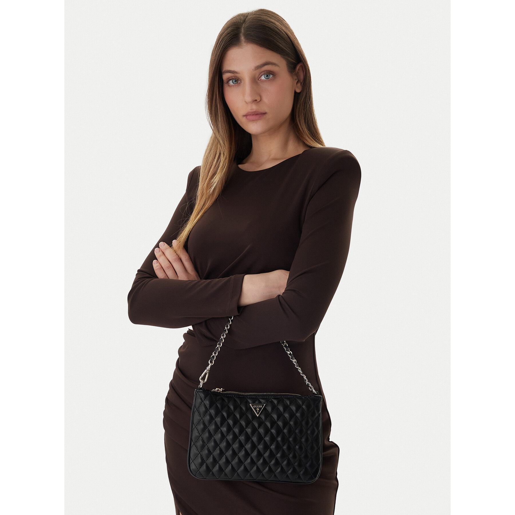 Дамска чанта Guess PW7556 P6174 Черен