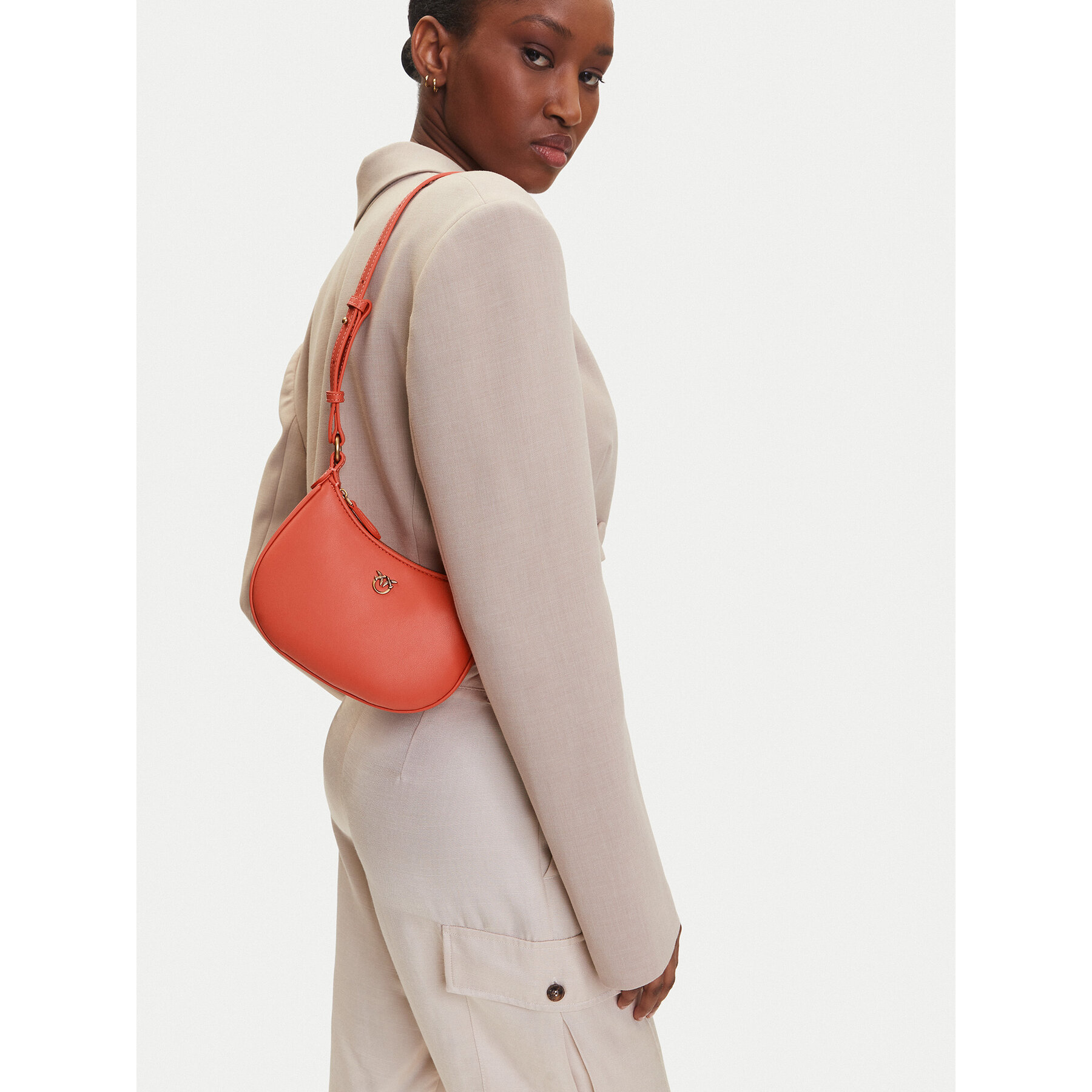 Дамска чанта PINKO Half Moon Baby PE 25 PLTT 103538 A0F1 Коралов