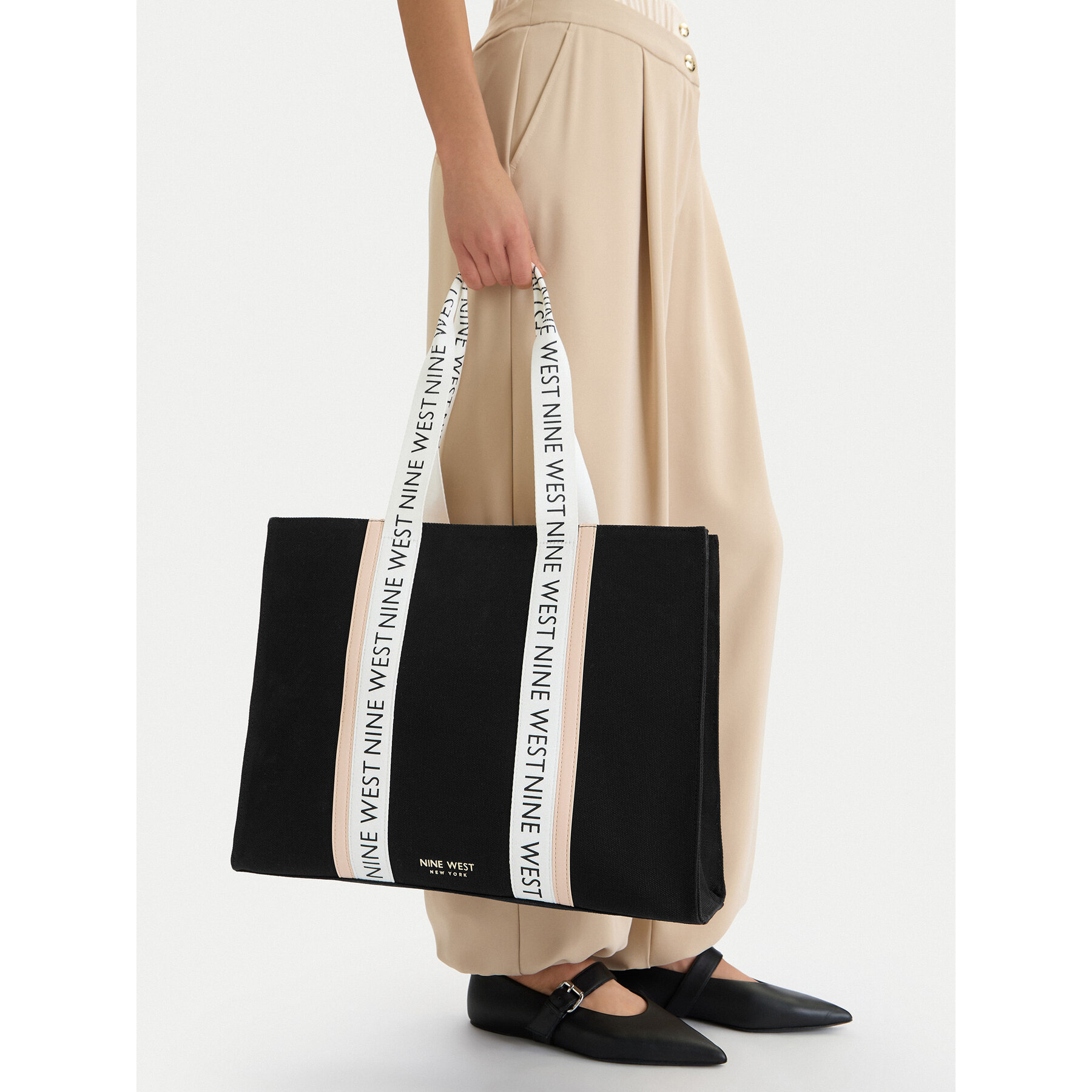 Дамска чанта Nine West CEO-Ravina-LA374-4511 Черен