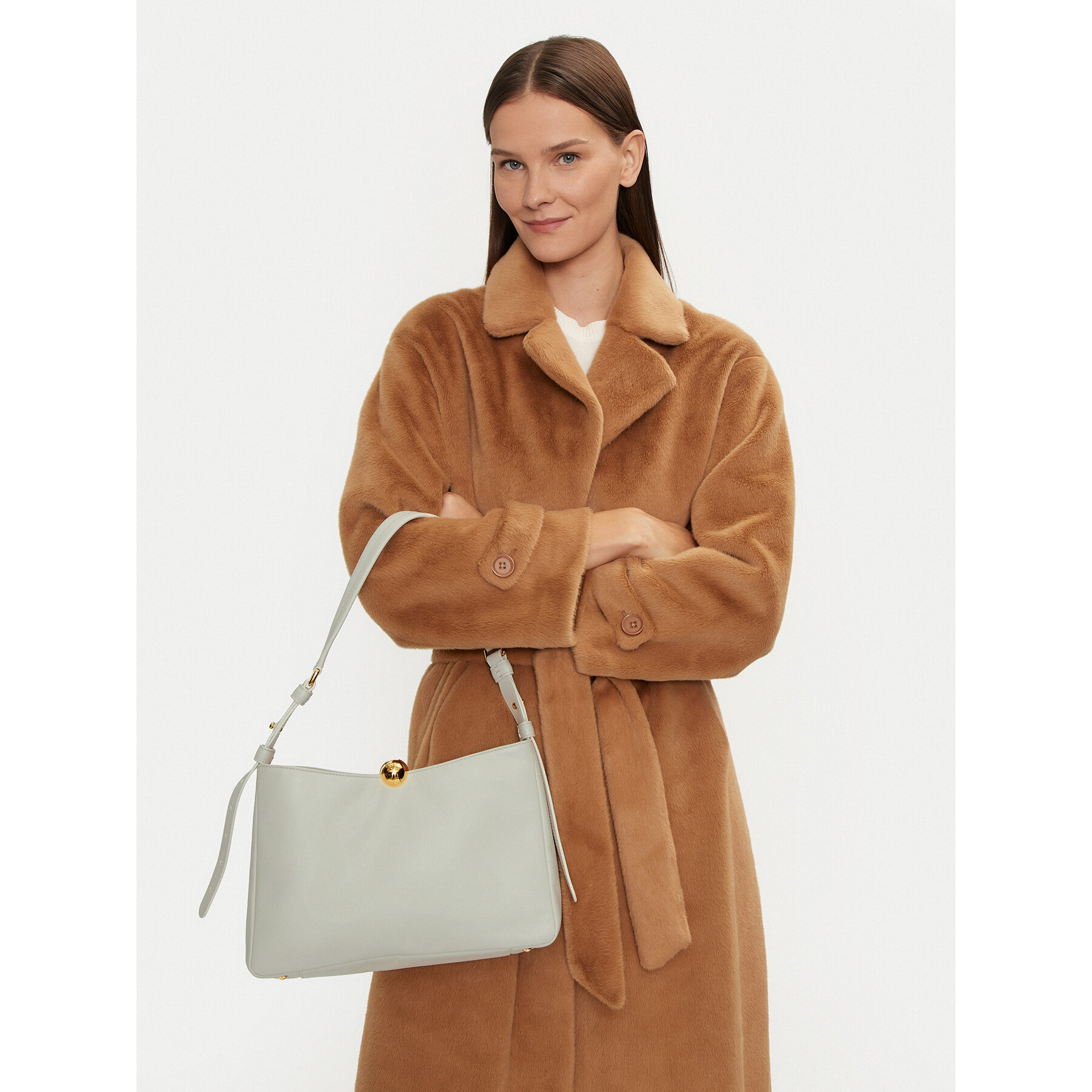 Дамска чанта Furla Sfera WB01403 BX3168 1704S Екрю