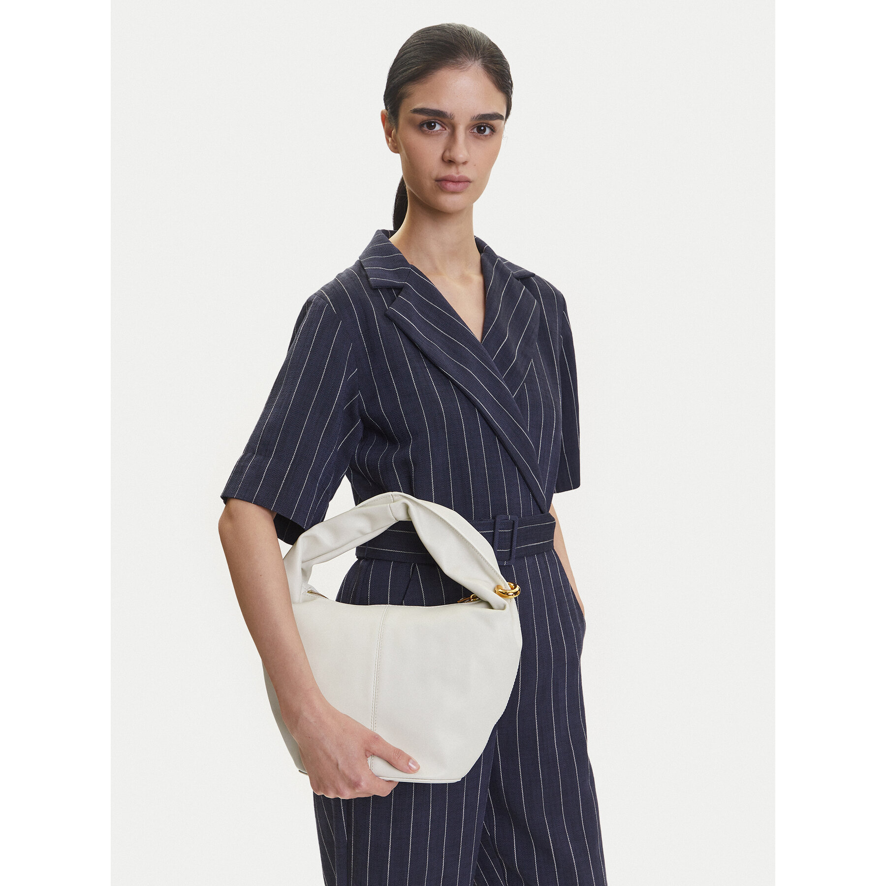 Дамска чанта Furla Ring WB01676 BX3168 1704S Бял