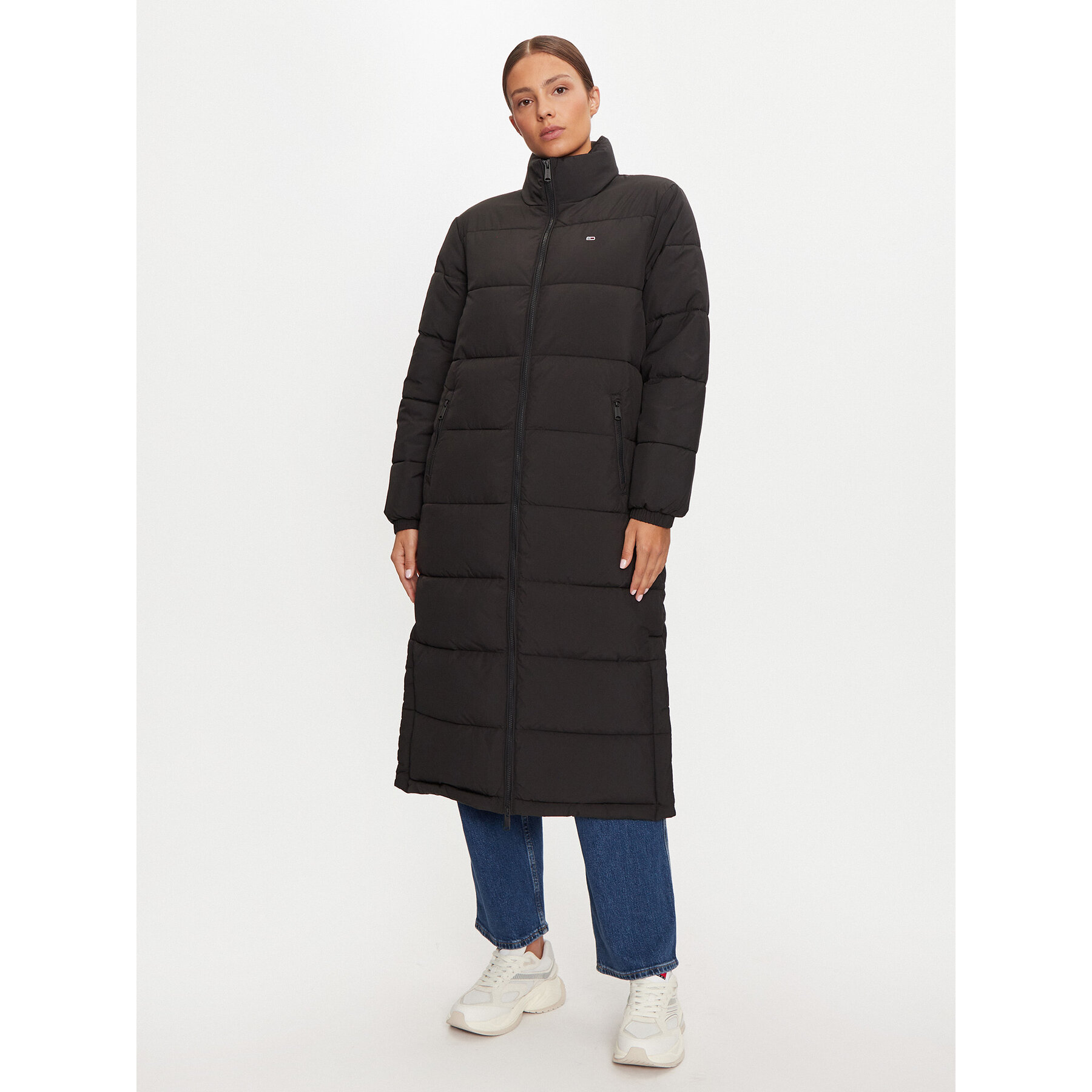Tommy Jeans Winterjacke DW0DW19918 Schwarz Regular Fit