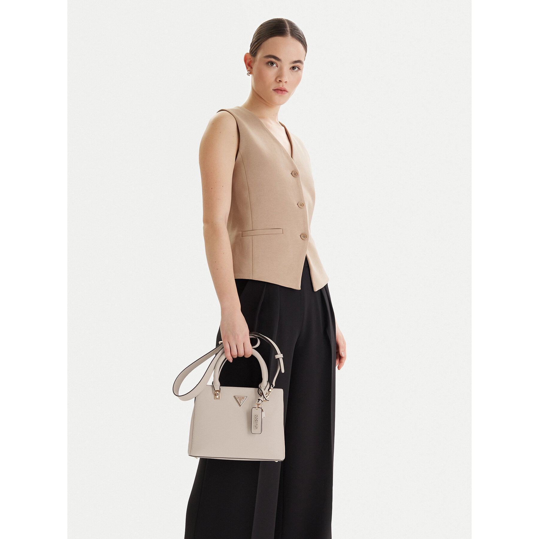 Дамска чанта Guess Noelle II HWZG96 72050 Бежов