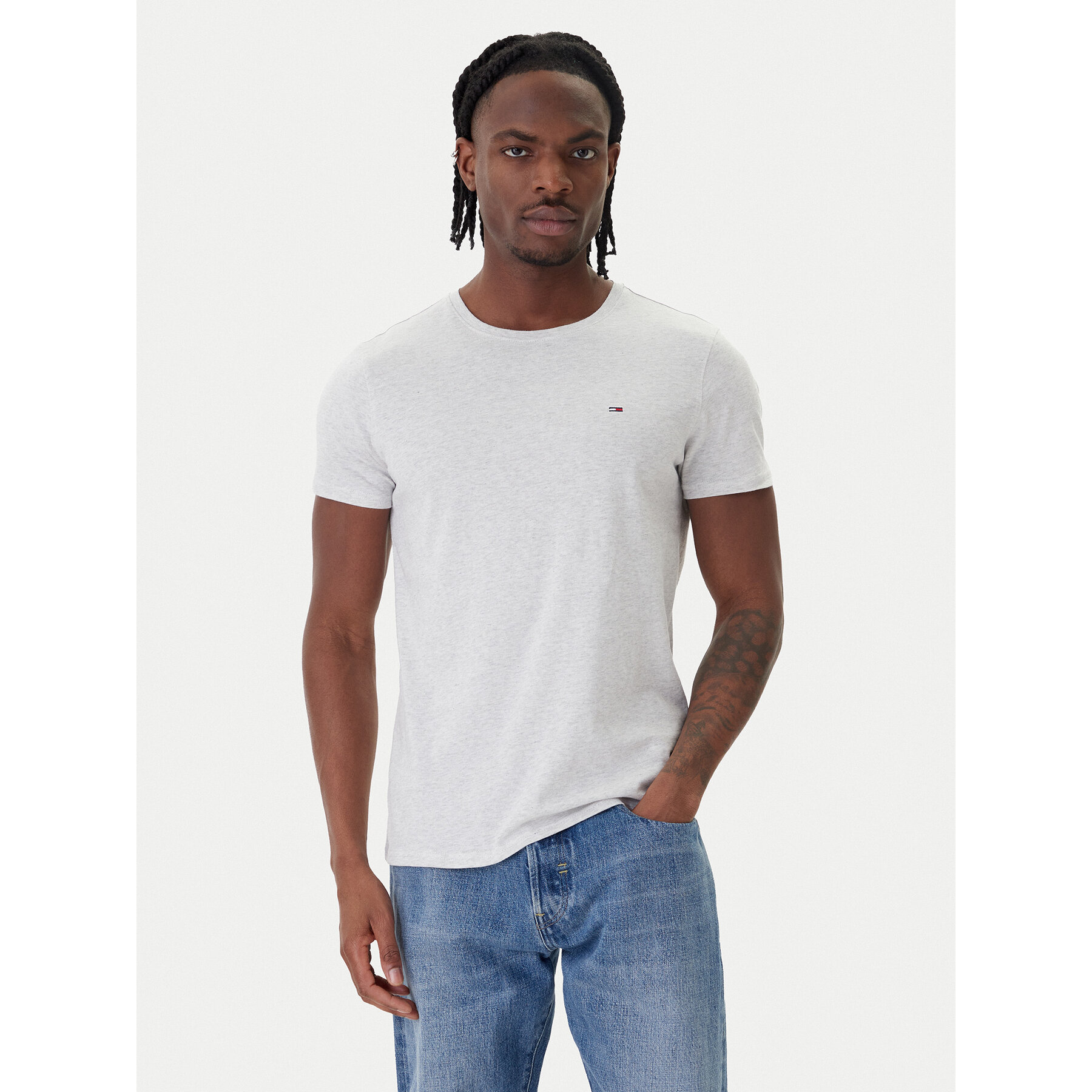 Tommy Jeans T-shirt DM0DM04411 Siva Slim Fit