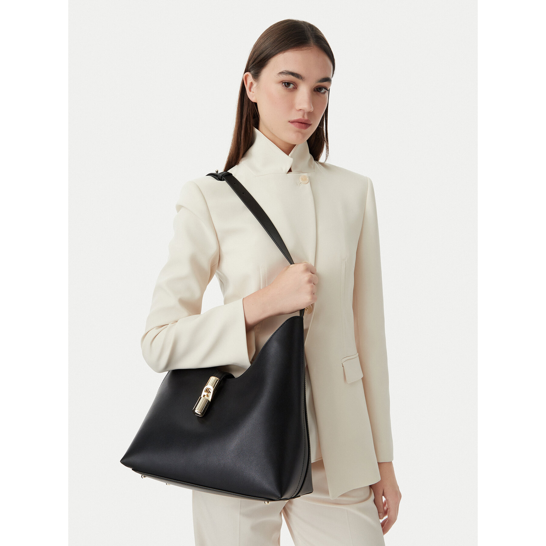 Geantă Furla Goccia M WB01499 BX3104 CN O6000 Negru