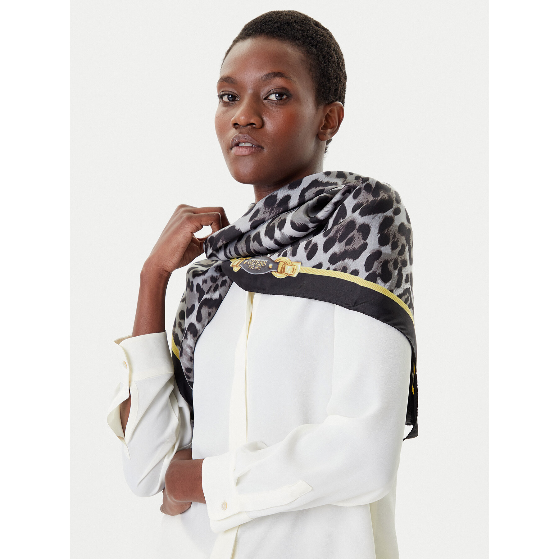 Guess Μαντήλι Guess AW5376 SIL90 Μαύρο