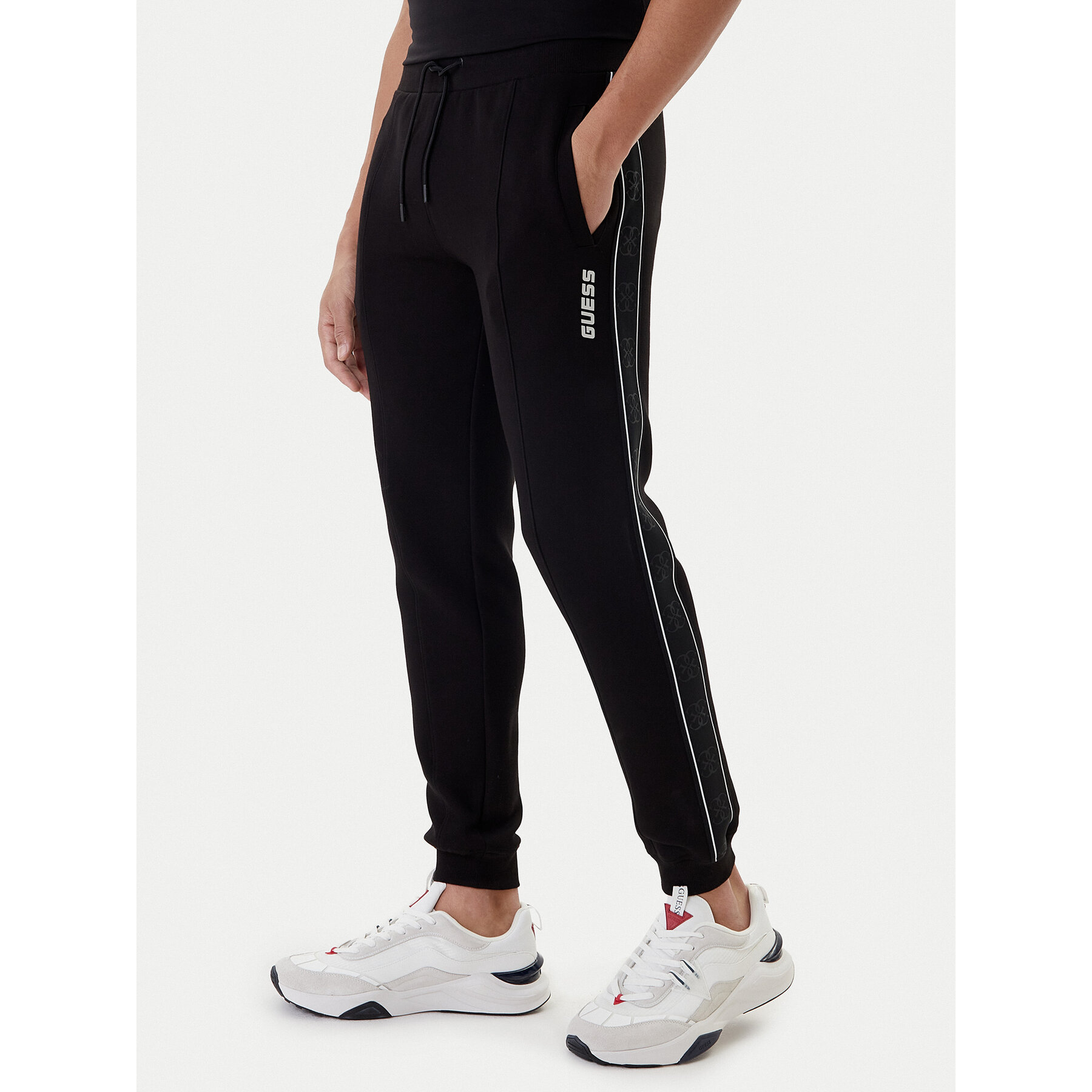 Guess Jogginghose Mickey Z2YB09 KB3P2 Schwarz Regular Fit