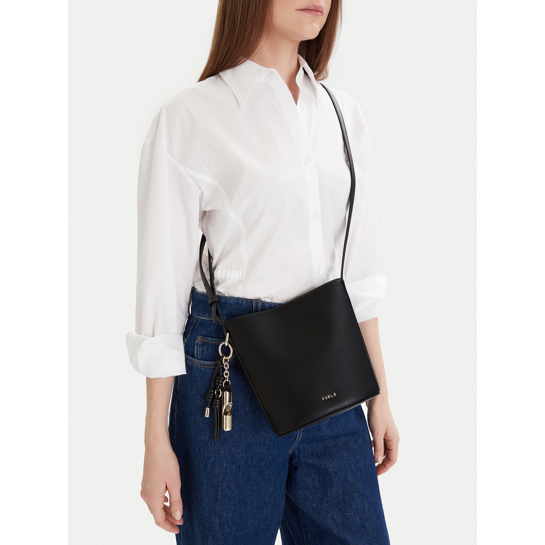 Дамска чанта Furla Roxie Mini WE00859 ARE000 CN O6000 Черен