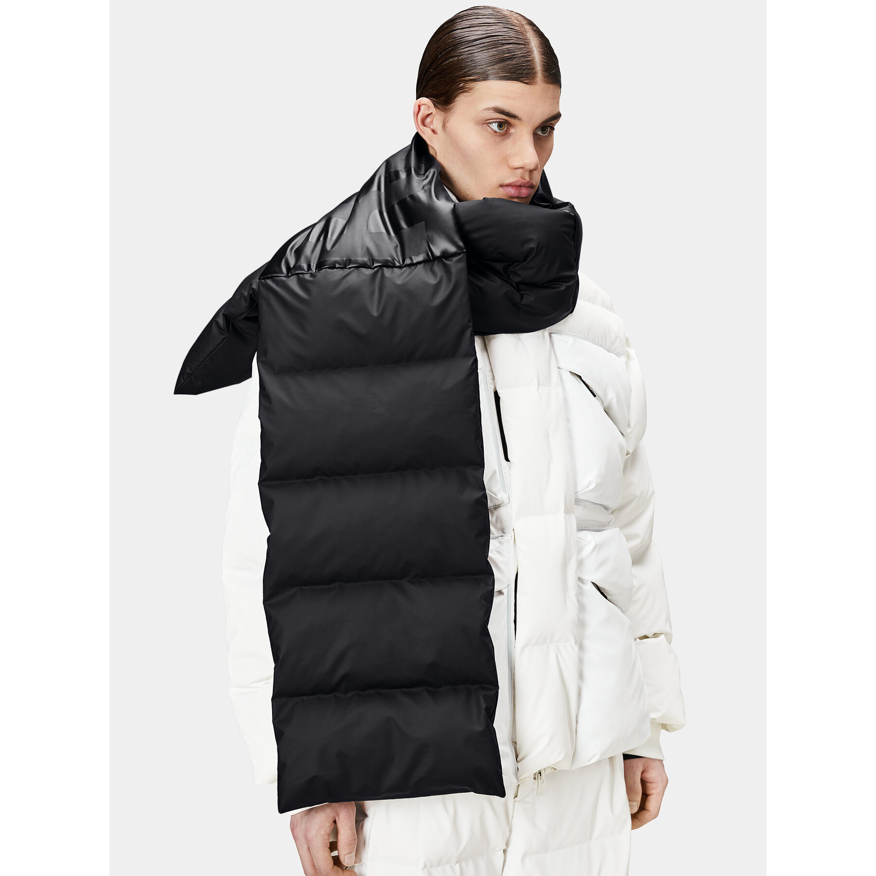 Sál Rains Harbin Puffer Scarf W2T3 16300 Fekete