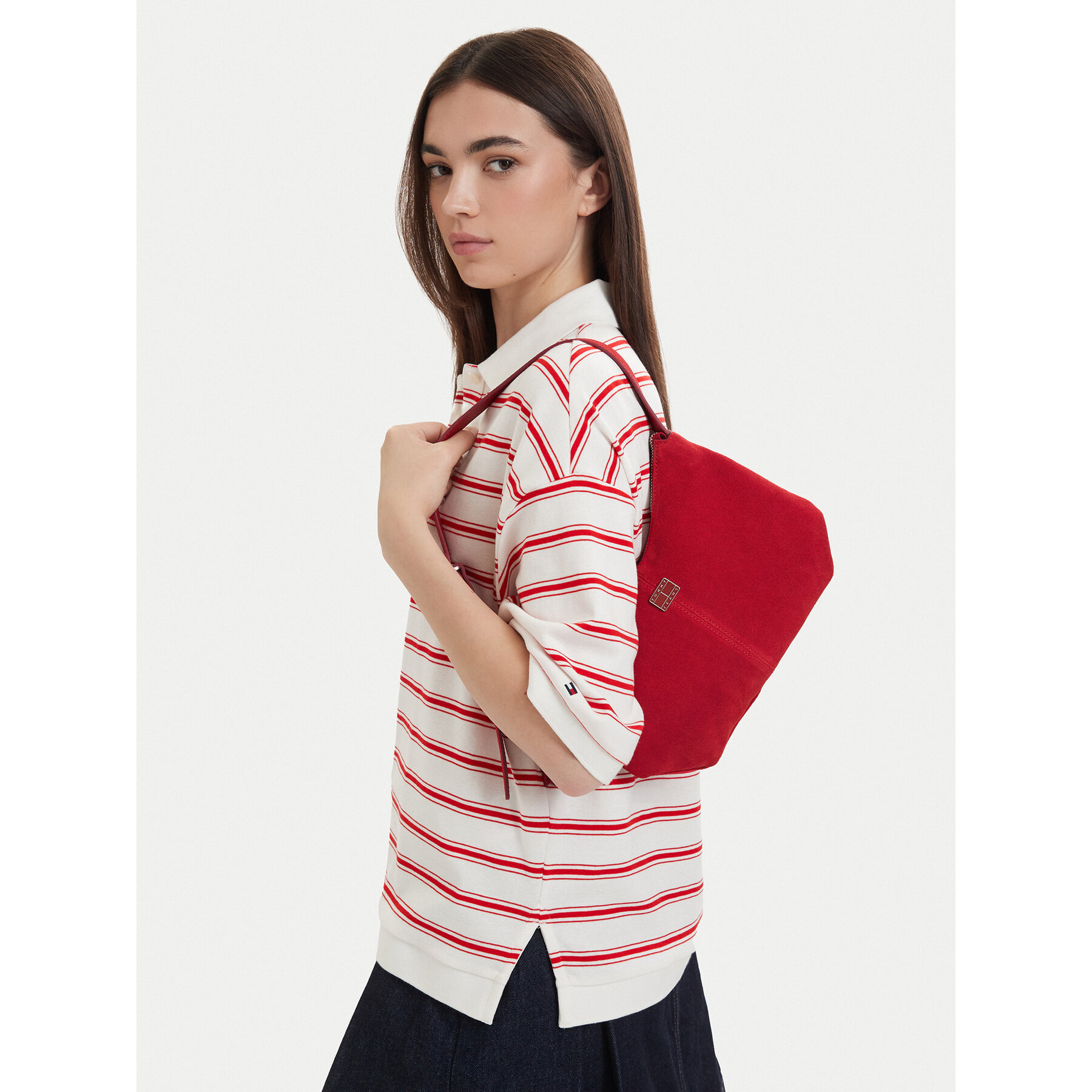 Geantă Tommy Jeans Tjw Slouchy Suede Shoulder Bag AW0AW18859 Roșu