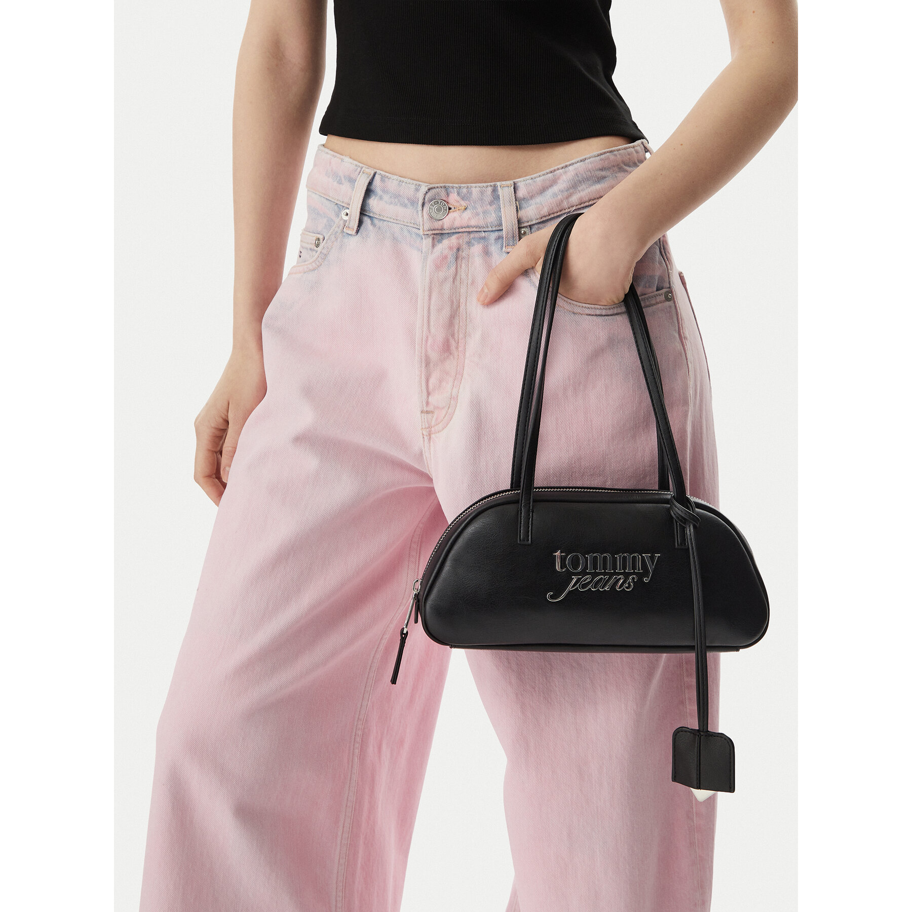 Geantă Tommy Jeans Tjw Bold Shoulder Bag AW0AW18787 Negru