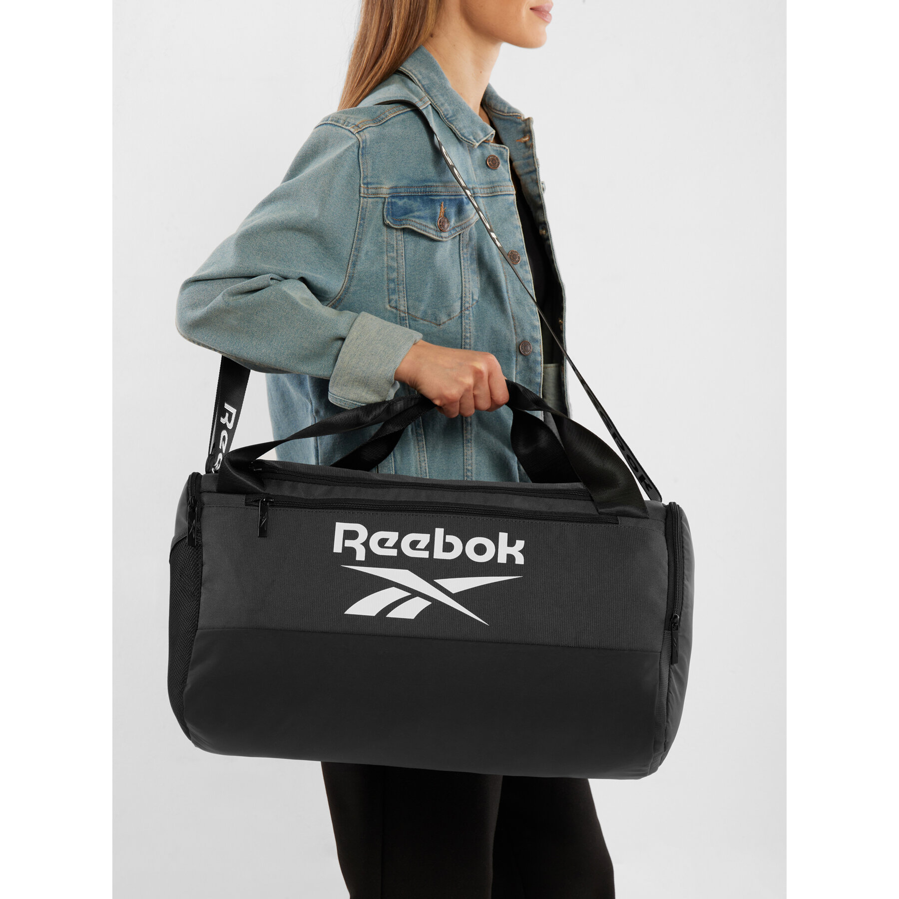 Športová taška Reebok RBK-034-CCC-05 Sivá