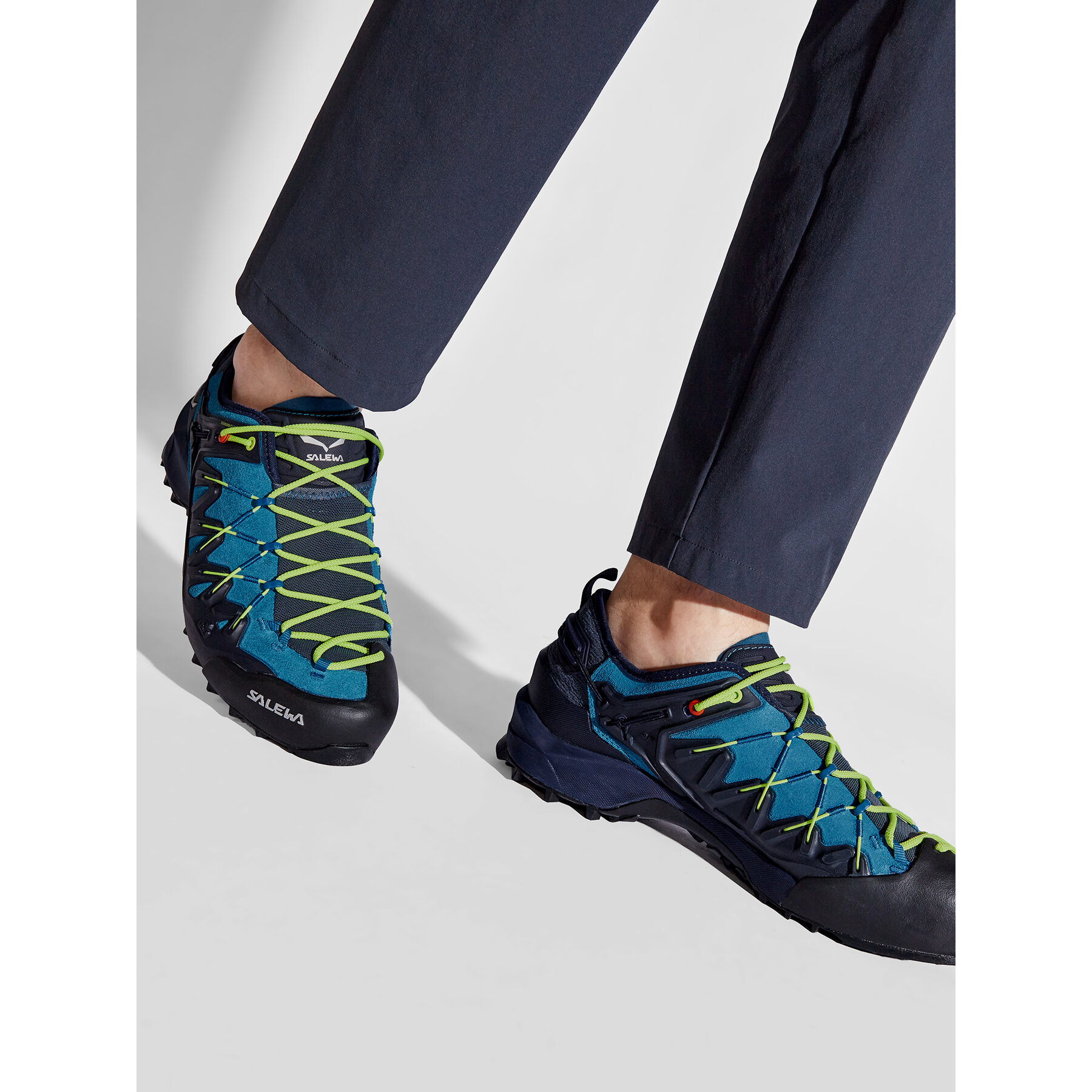 Trekking Salewa Wildfire Edge 61346-3988 Plava