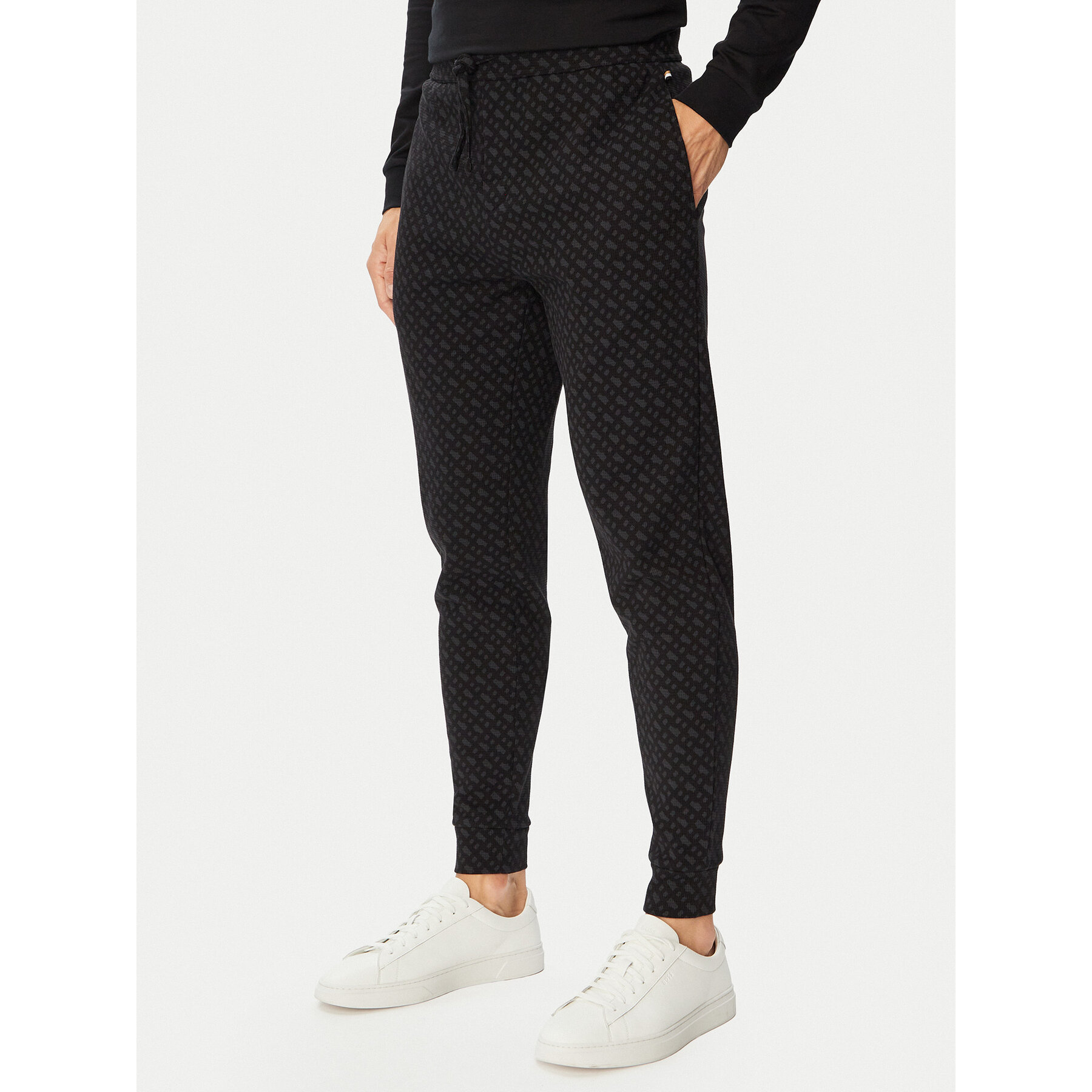 BOSS Donji dio trenerke 50571385 Crna Regular Fit