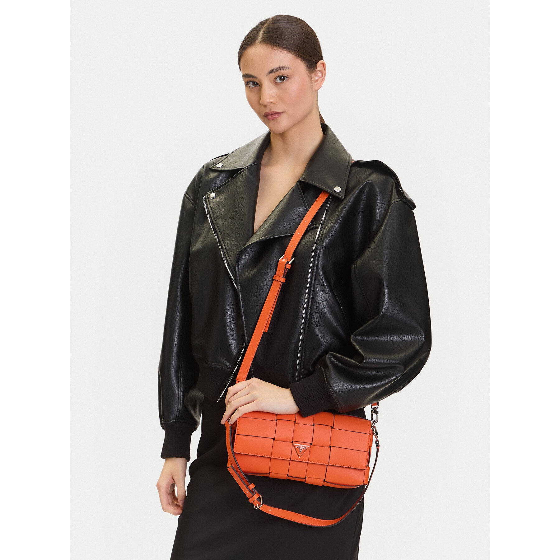 Дамска чанта Guess Maylee HWWG96 61190 Оранжев