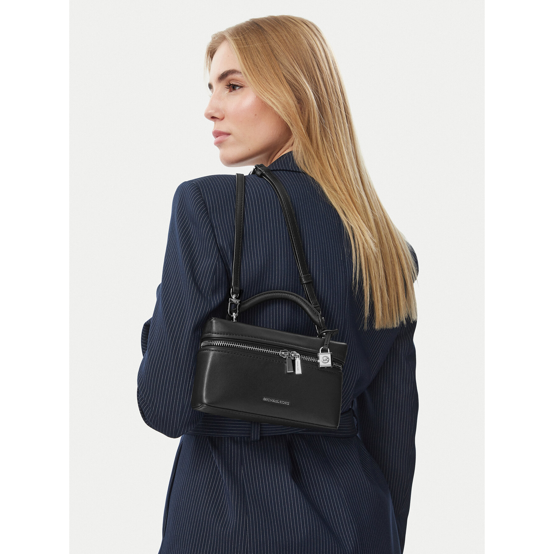 Kabelka MICHAEL Michael Kors Jana 32F5SQ1C0L Čierna