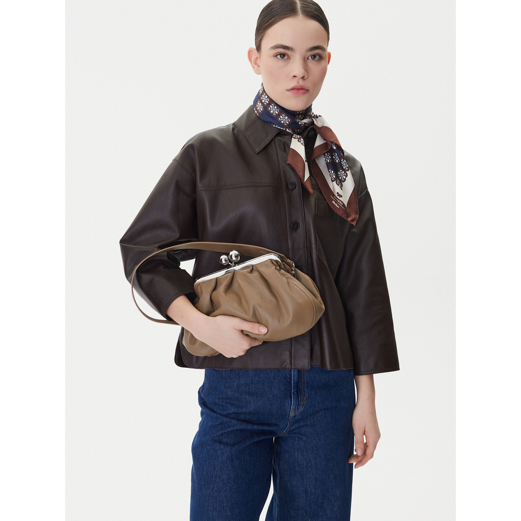 Bolso Weekend Max Mara 2615511174600 Marrón