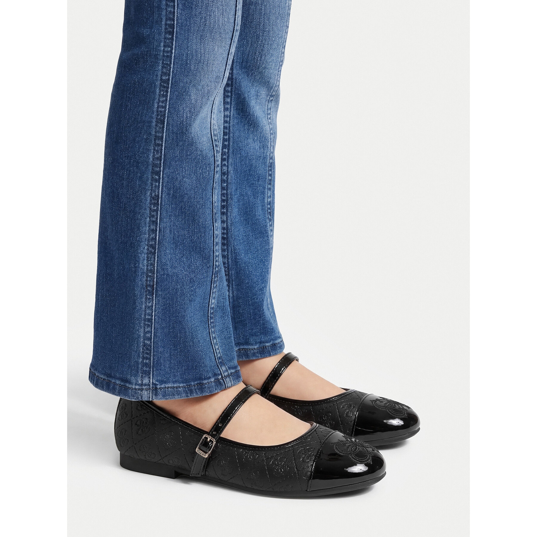 Balerini Guess CEOWB-CS6666-03 Negru