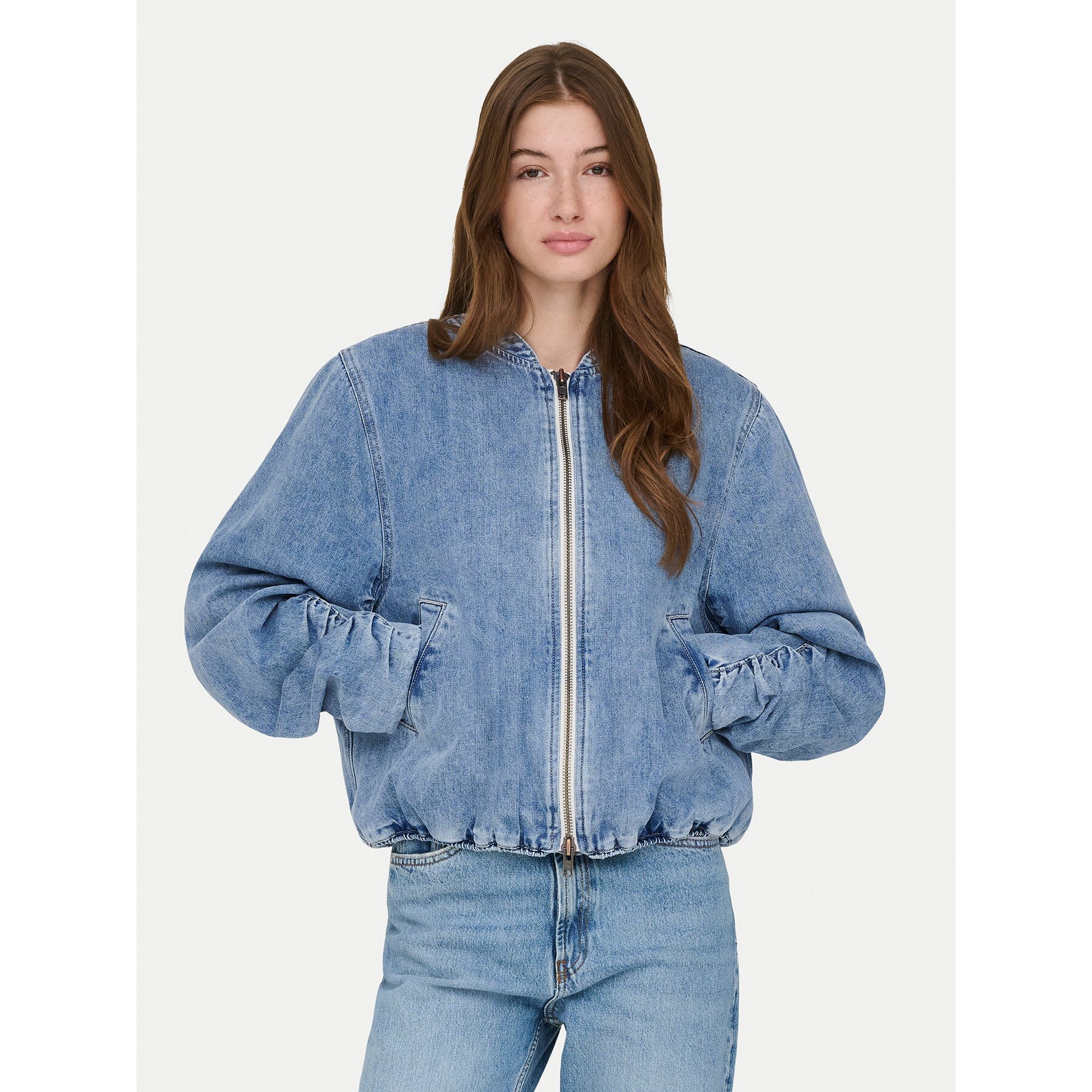 ONLY Jeansjacke Niki 15362884 Blau Relaxed Fit