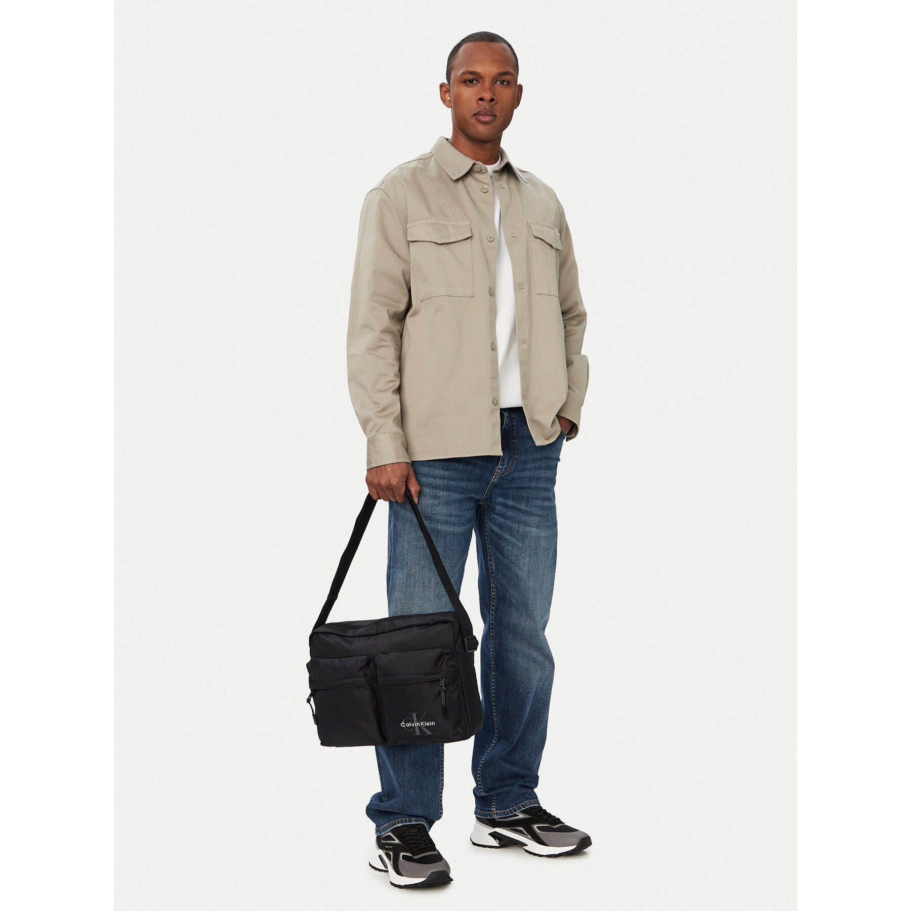 Мъжка чантичка Calvin Klein Bolt Laptop Flight Bag LV04D3459G Черен