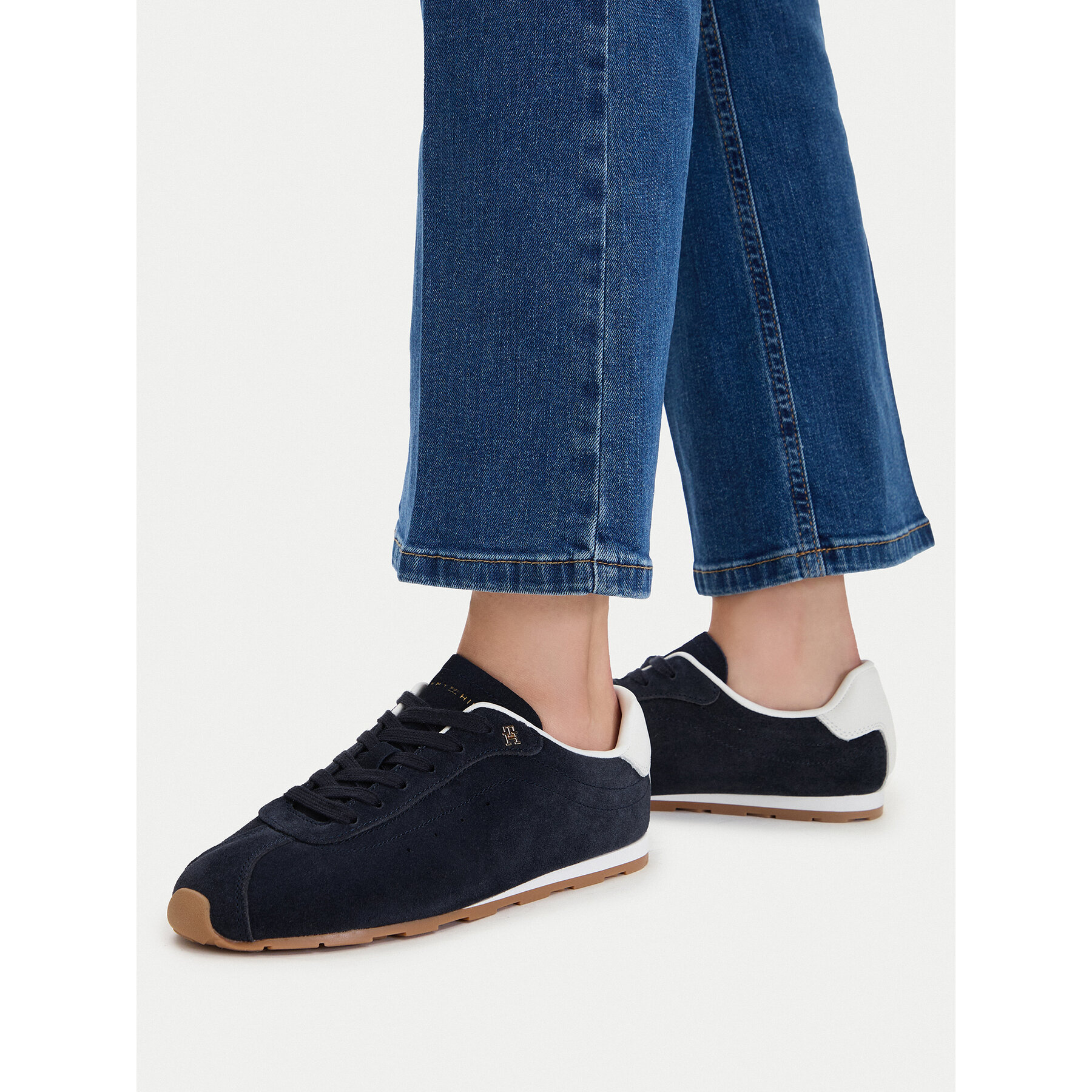 Tenisice Tommy Hilfiger Th Bella Low Runner Suede FW0FW09189 Tamnoplava