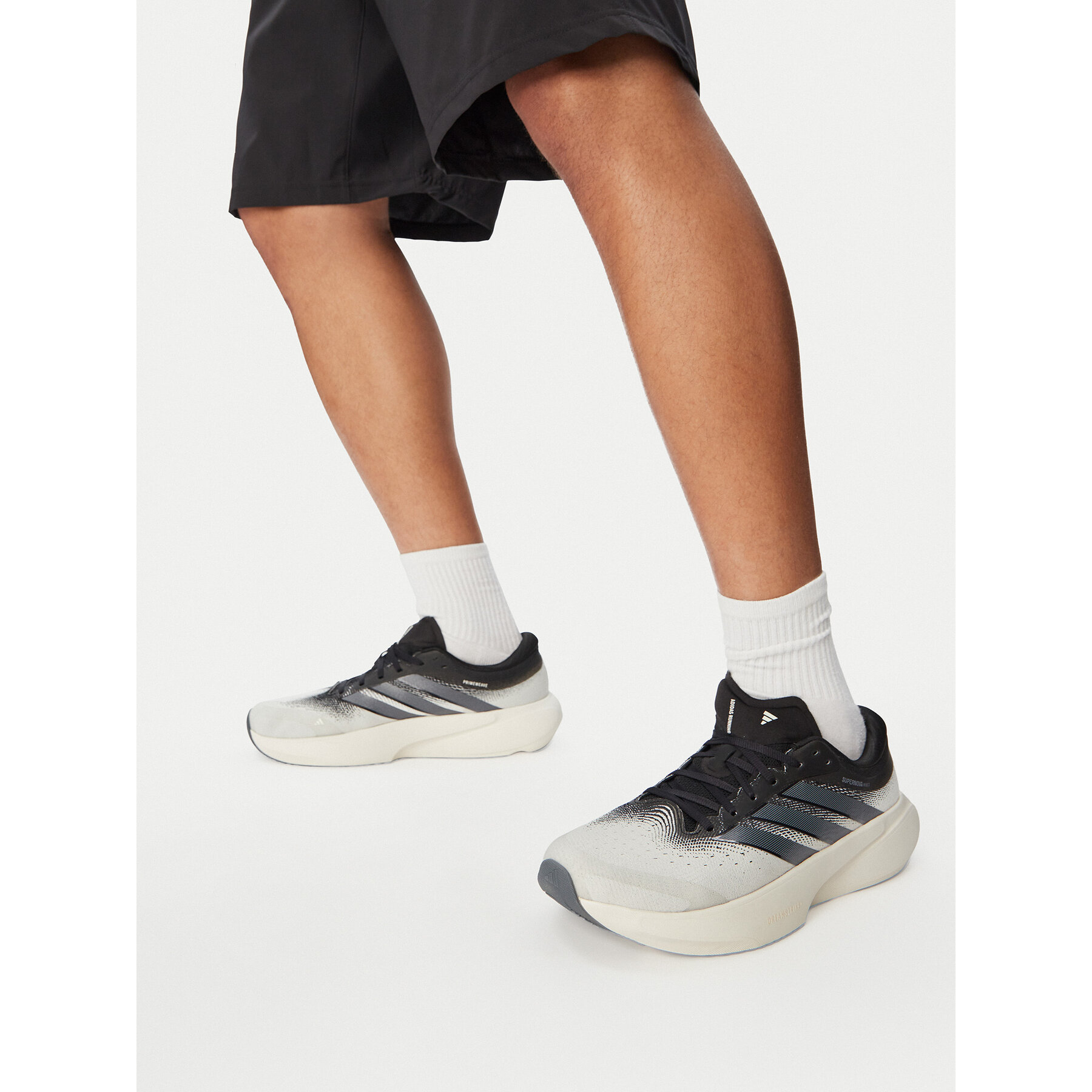 Tenisice za trčanje adidas Supernova Rise 3 Running Shoes KK1202 Bež