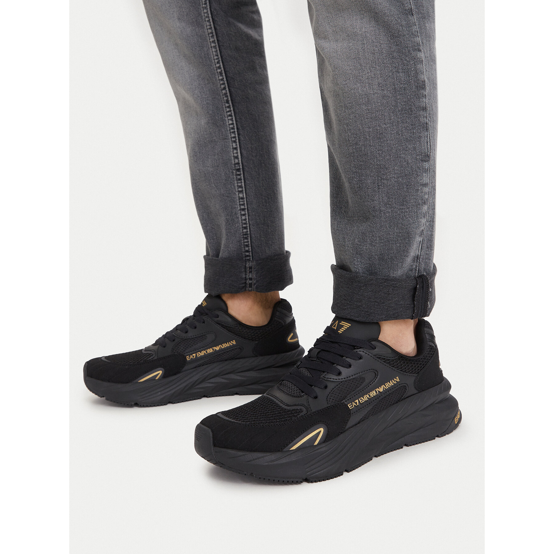 Sneakersy EA7 Emporio Armani 7X000342 AF18617 MZ177 Čierna