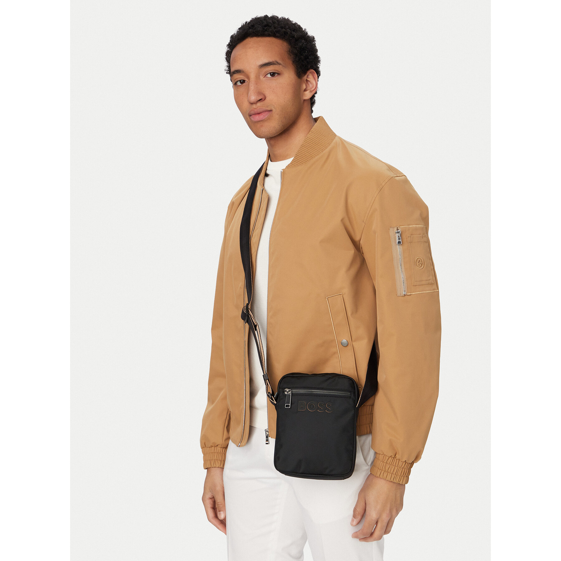 Geantă crossover BOSS Catch 3.0 NS Zip 50511961 Negru