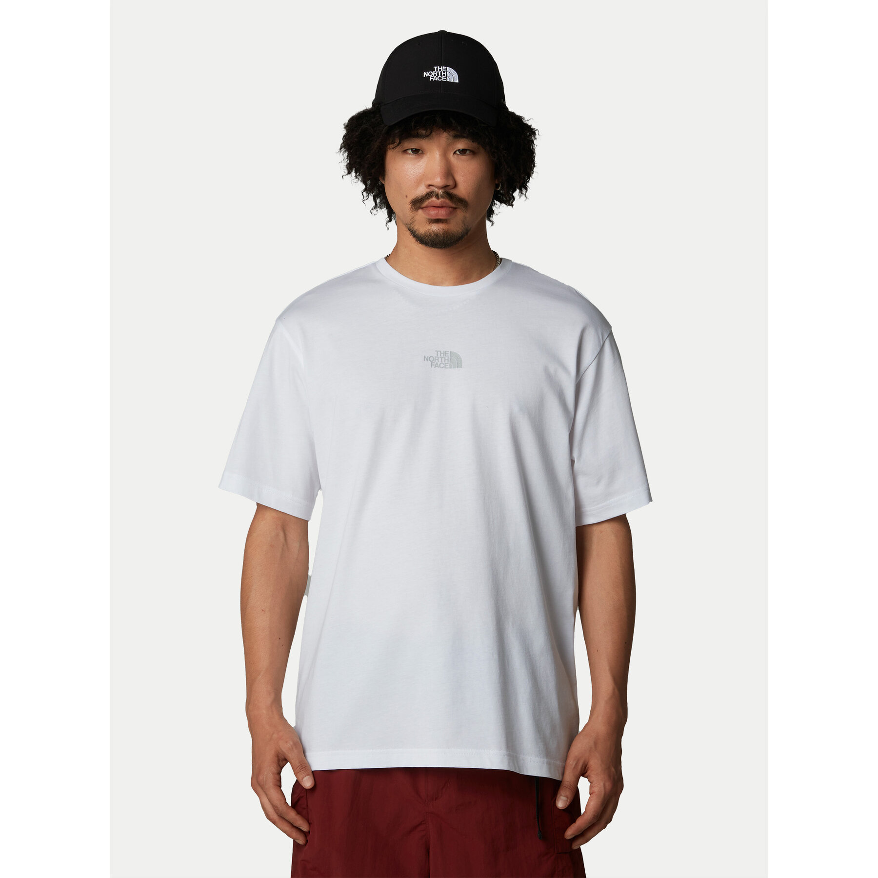 The North Face Majica Unisex SS Never Stop NF0A8C3A Bela Relaxed Fit