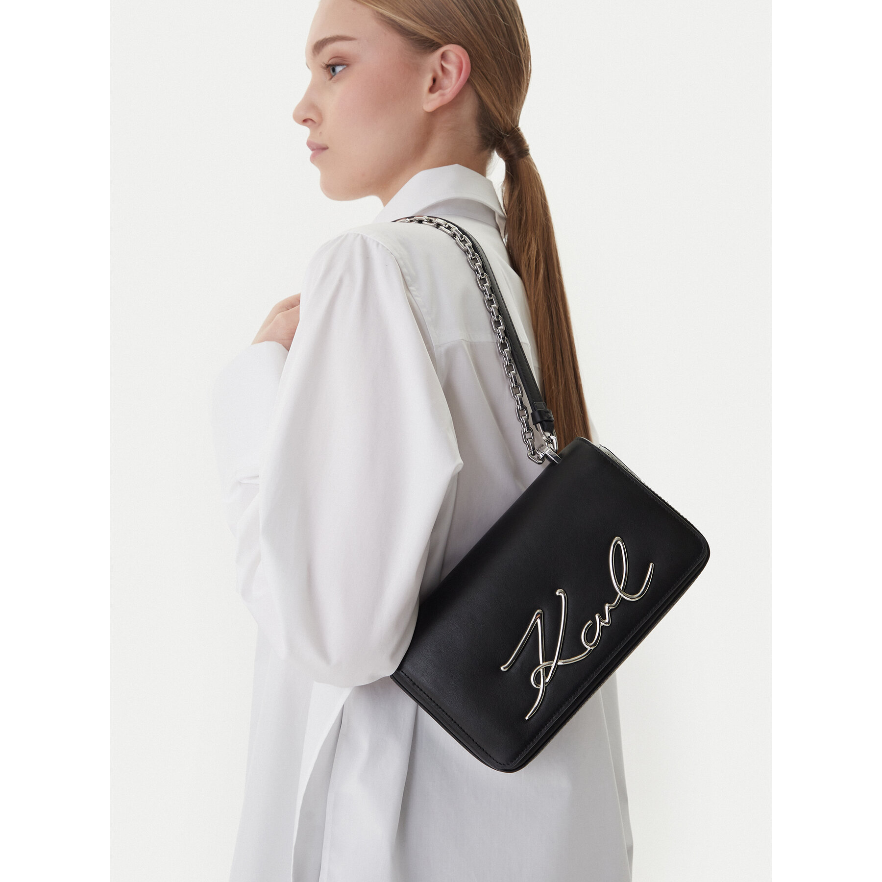 Ročna torba KARL LAGERFELD B1W30046 Črna
