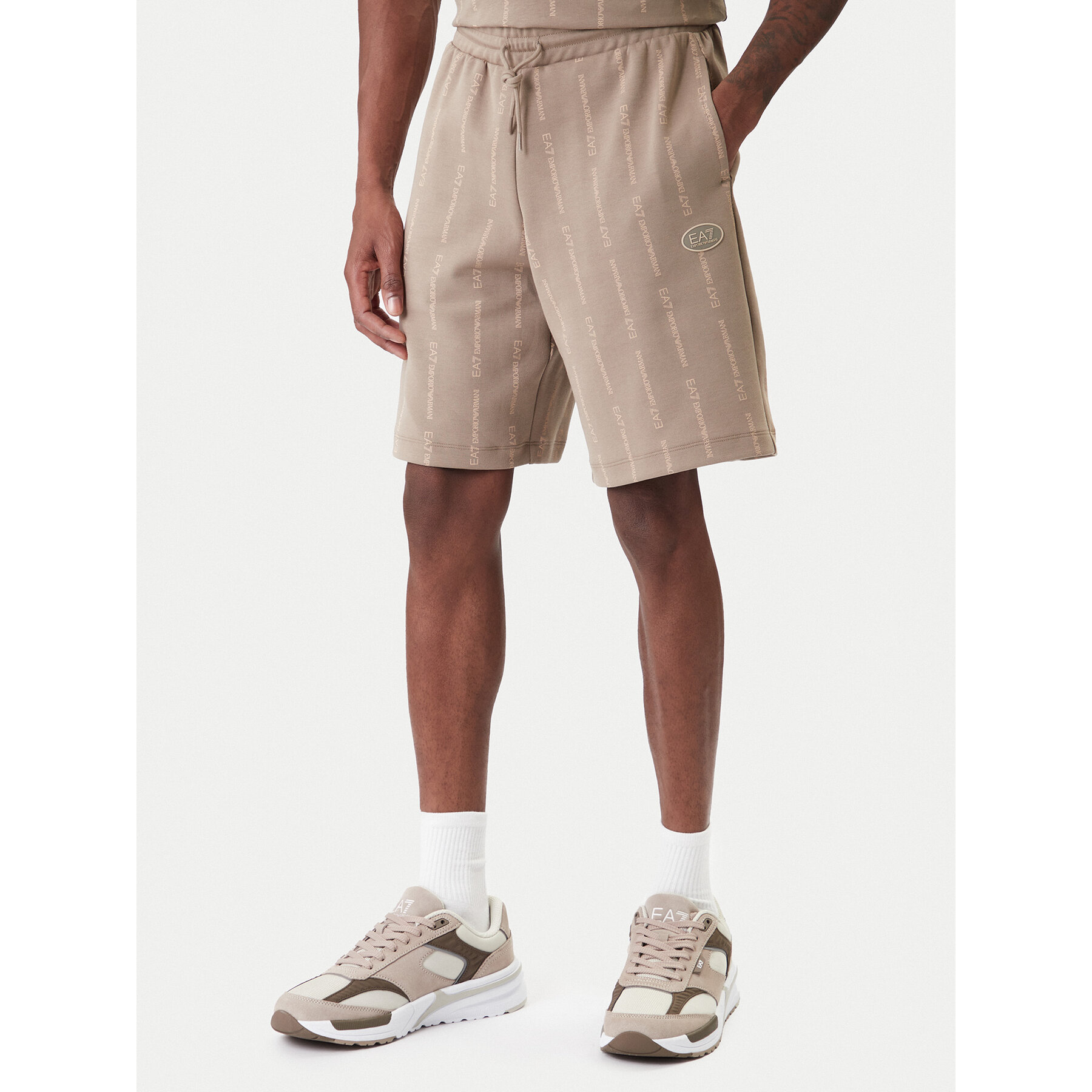 EA7 Emporio Armani Sportshorts 7M001393 AF12660 F1030 Beige Regular Fit