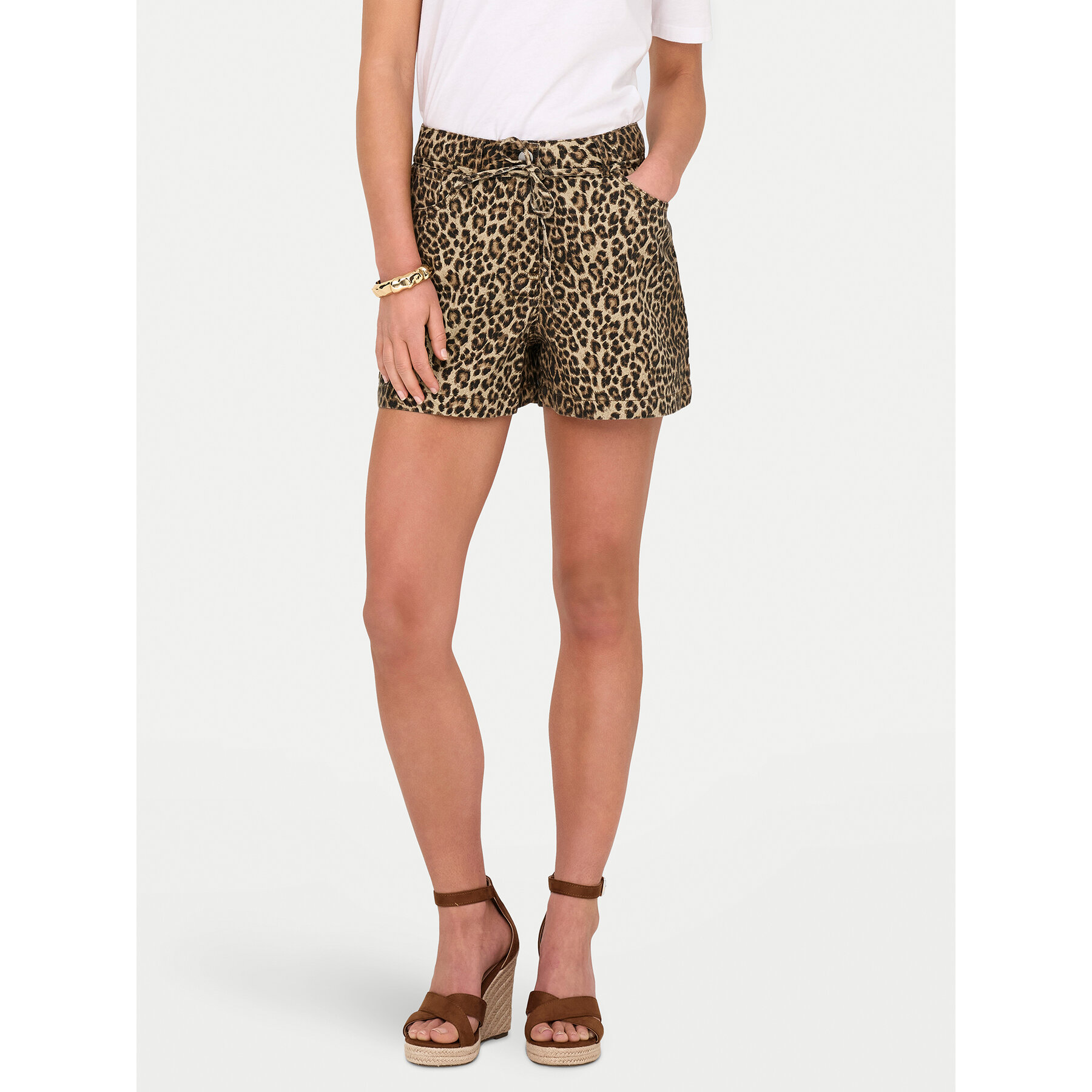 ONLY Stoffshorts Naomi 15347131 Braun Regular Fit
