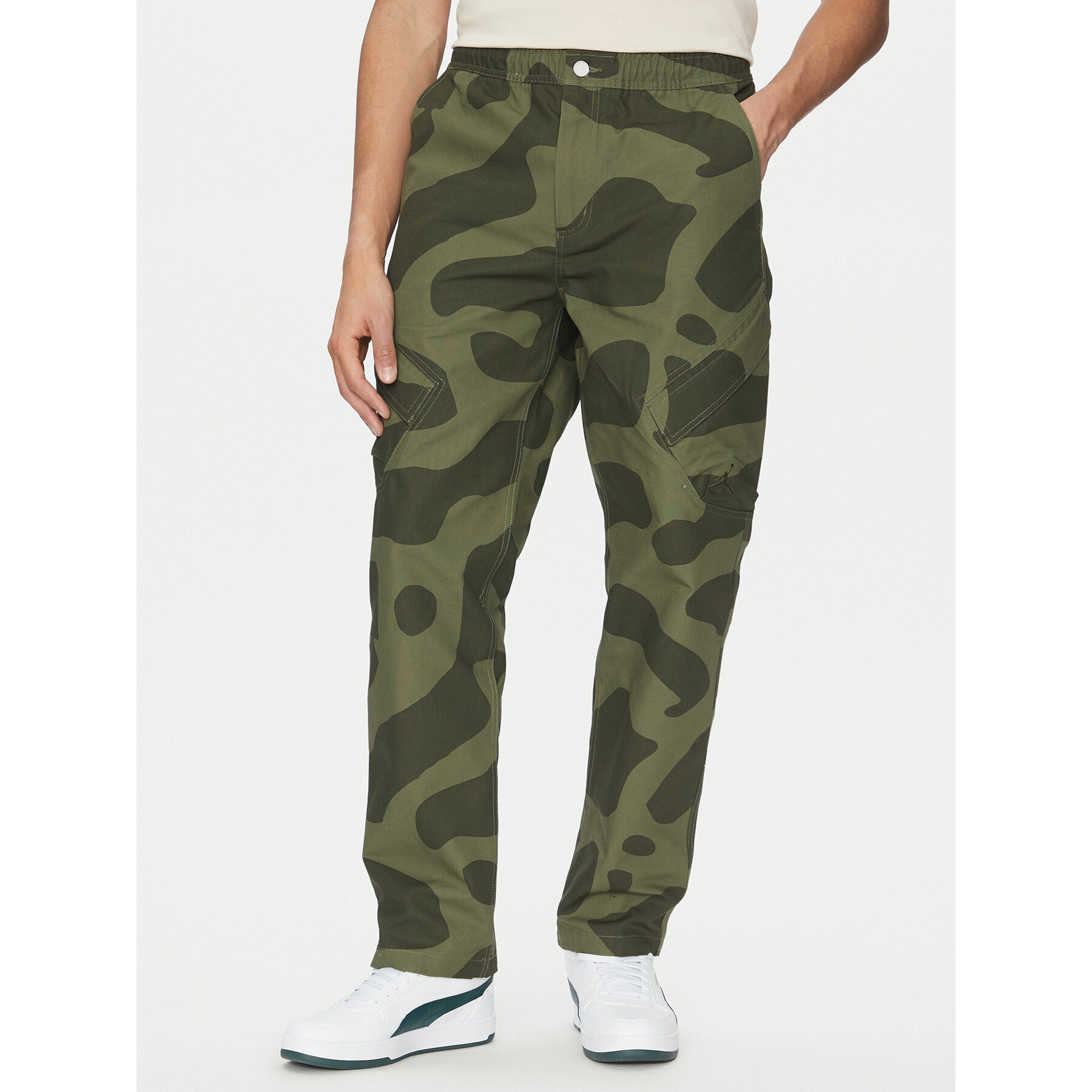 Nike Stoffhose FZ2060 Khakifarben Regular Fit