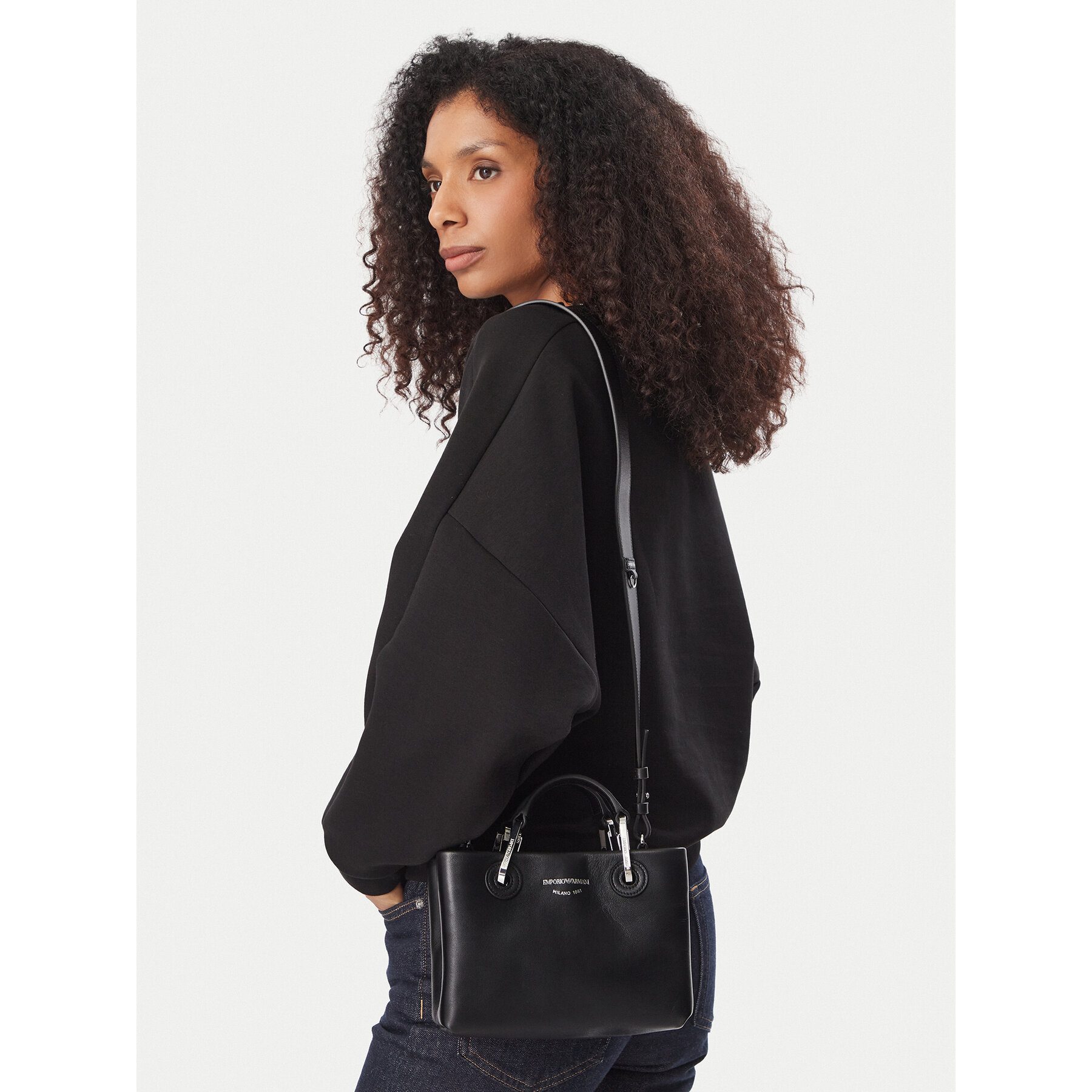 Дамска чанта Emporio Armani EW000382 Черен