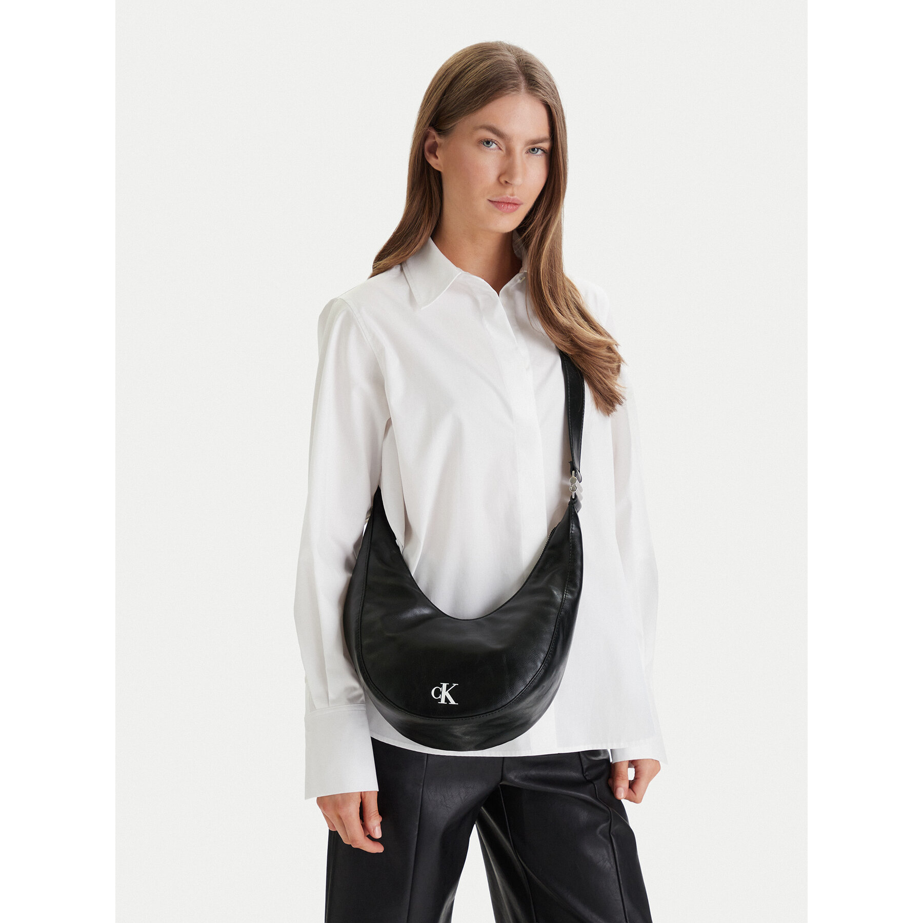 Geantă Calvin Klein Buckle Convertible Small Hobo LV04F3512G Negru