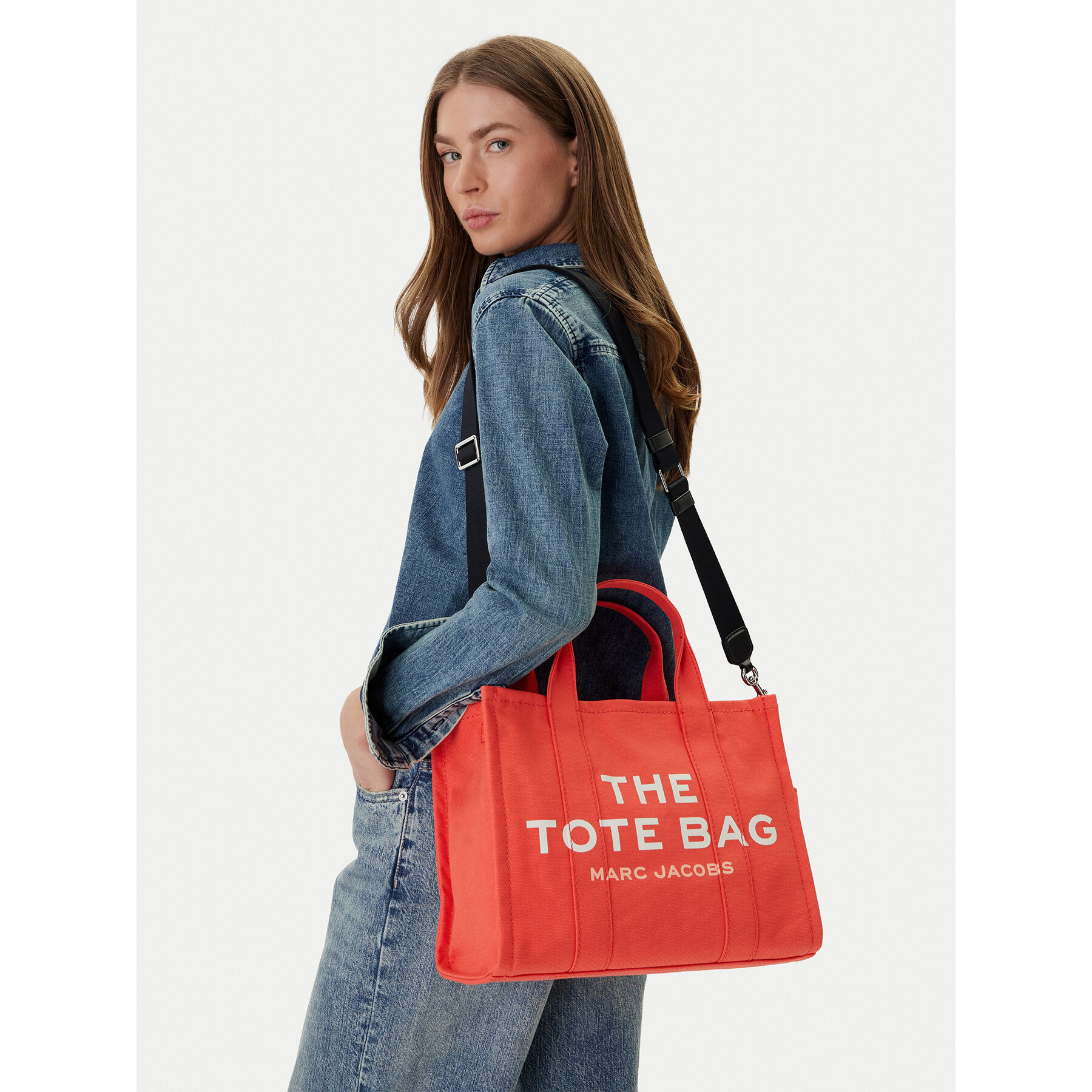 Дамска чанта Marc Jacobs M0016161 Оранжев