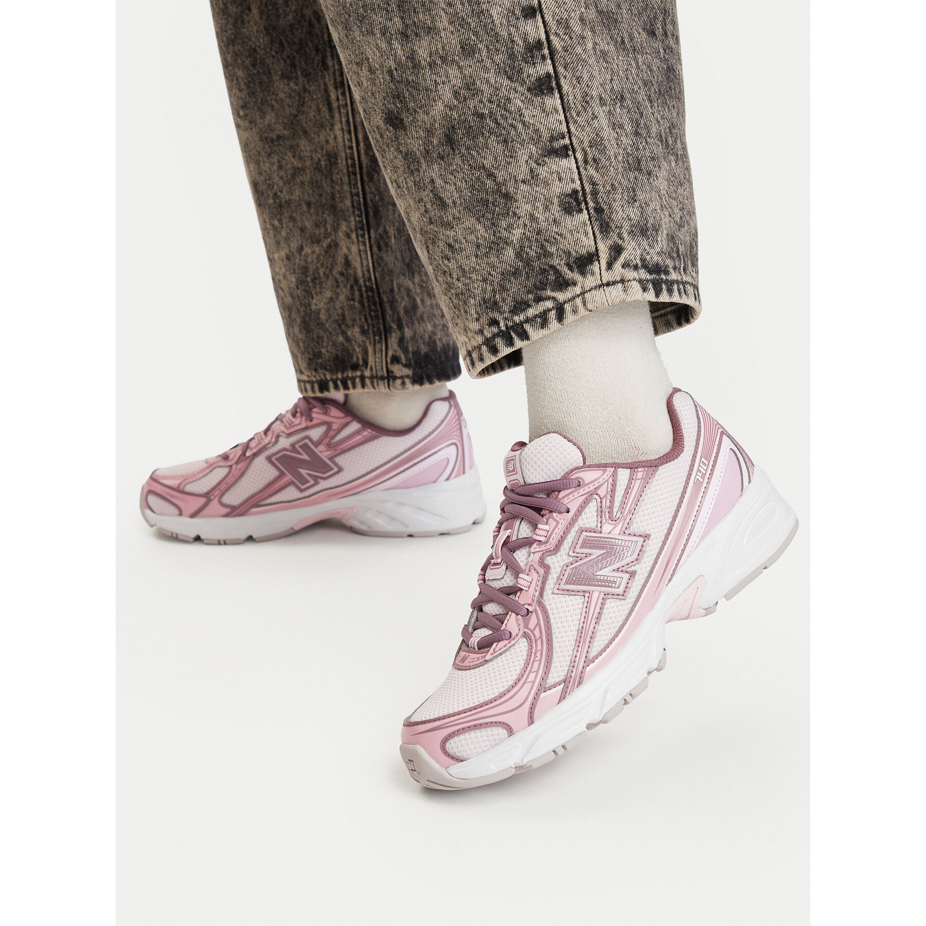 Сникърси New Balance U7404S4 Розов