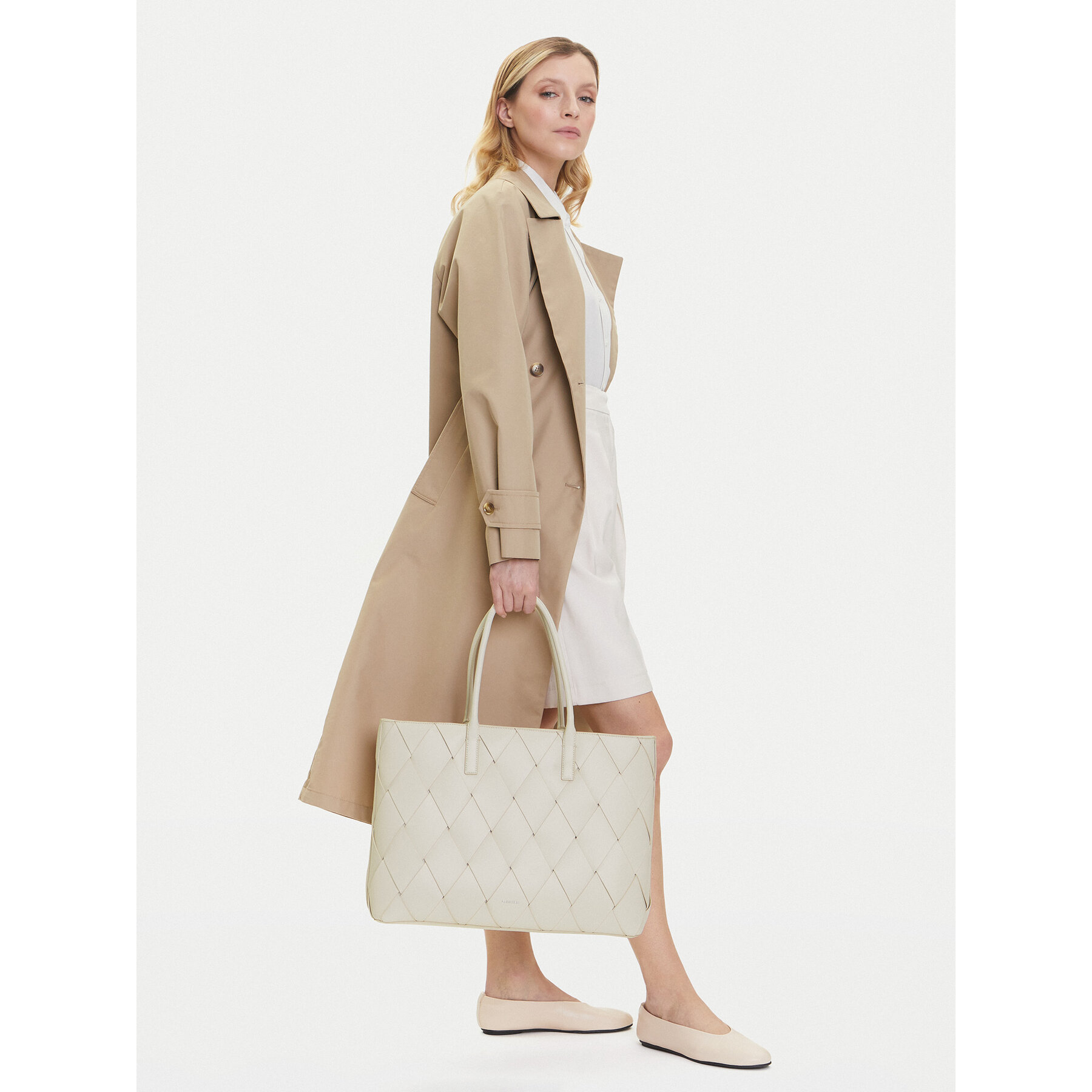Дамска чанта Calvin Klein Ck Woven Medium Shopper K60K612994 Бял