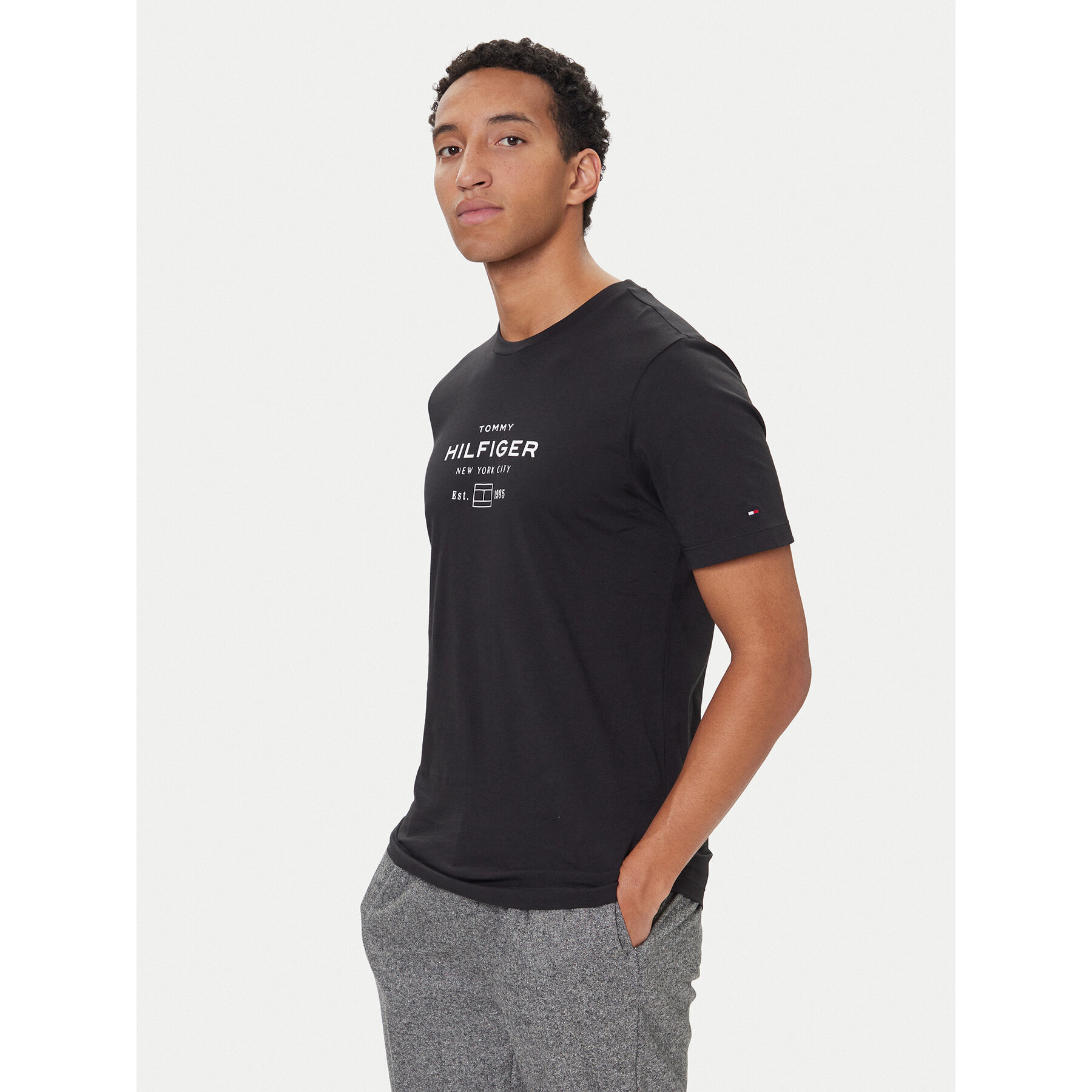Tommy Hilfiger T-Shirt Stack Graphic MW0MW40002 Schwarz Regular Fit