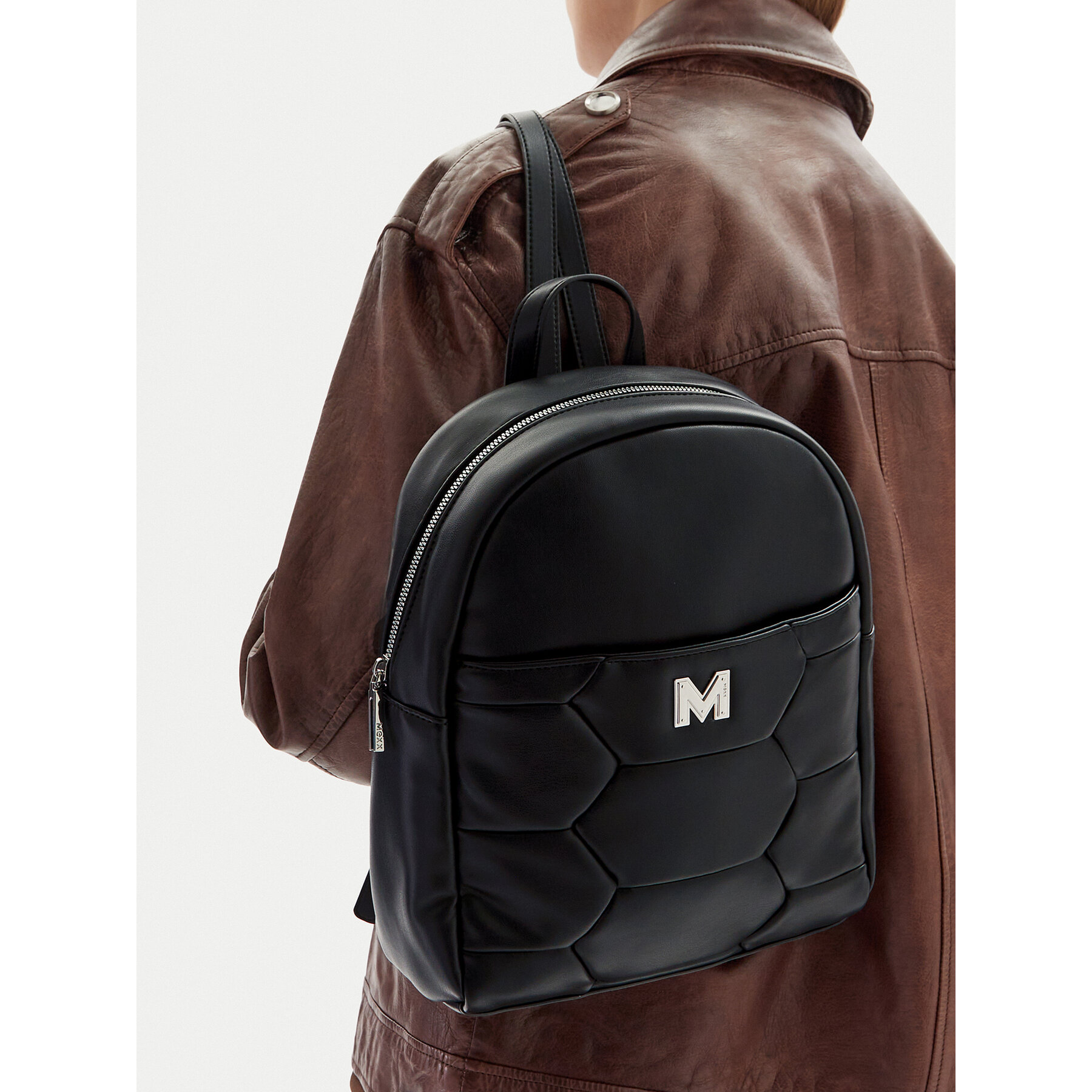 Ruksak MEXX MEXX-K-015-06 Čierna