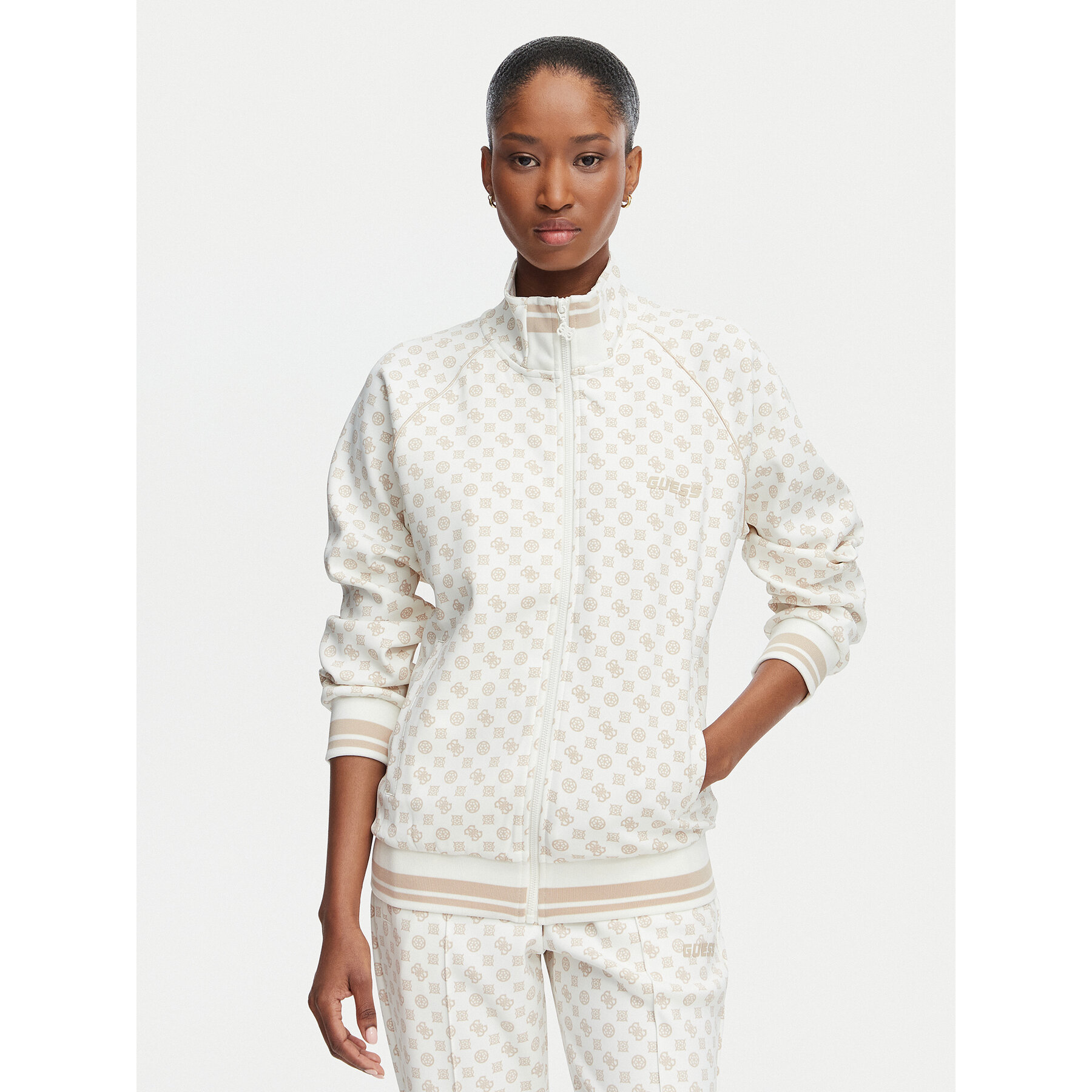 Guess Sweatshirt V5YQ03 KB212 Creme Regular Fit