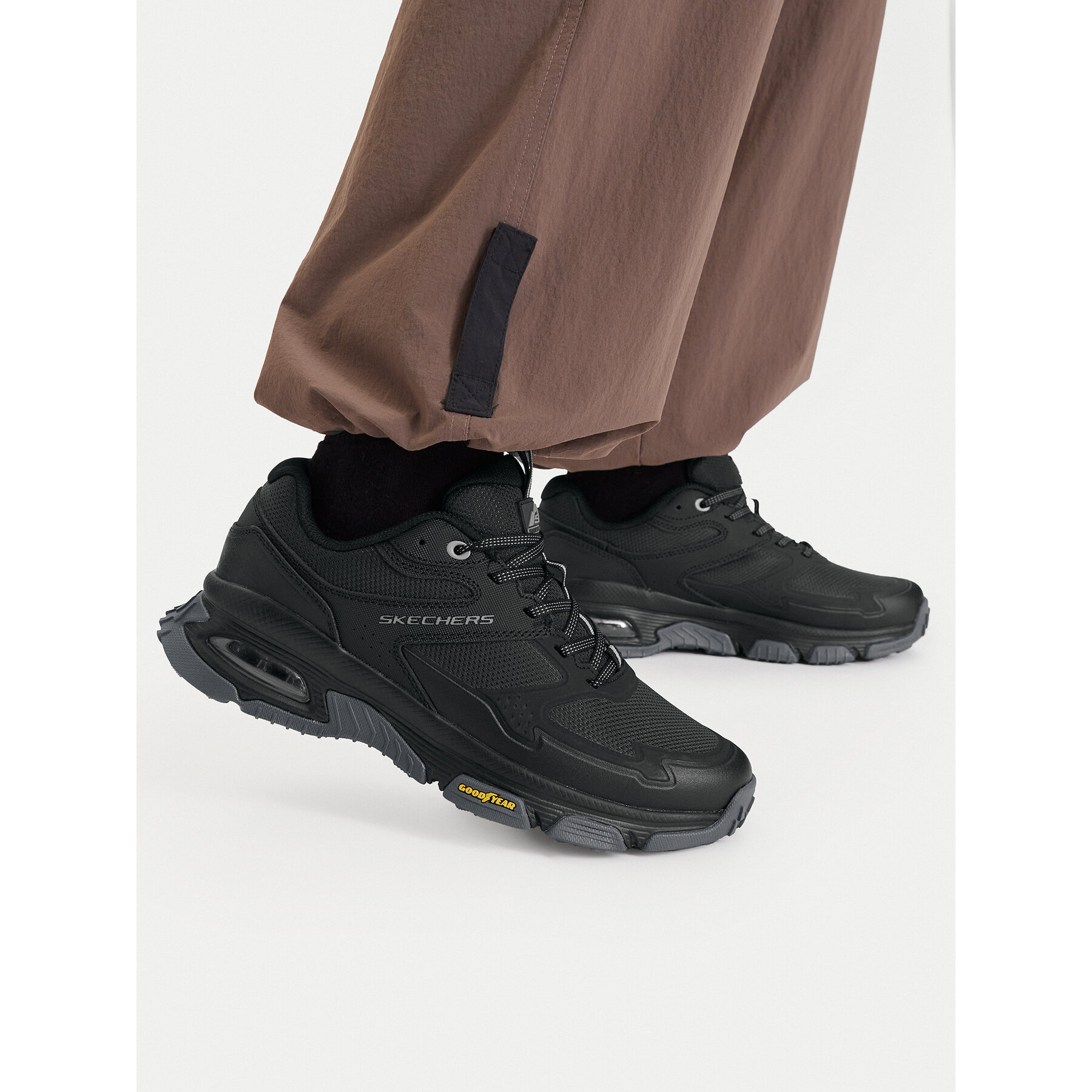 Sneakersy Skechers Skech-Air Envoy-Sleek Envoy 237553 Čierna