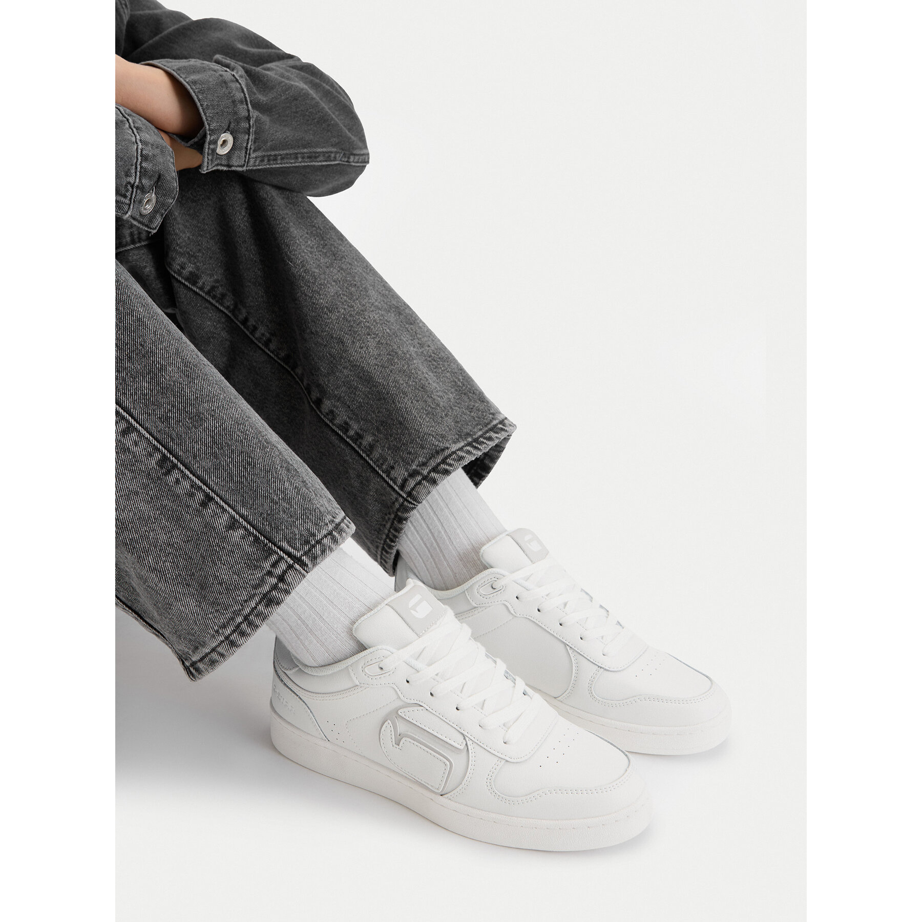 Sneakersy G-Star Raw CEO-Y24004-01 Biela