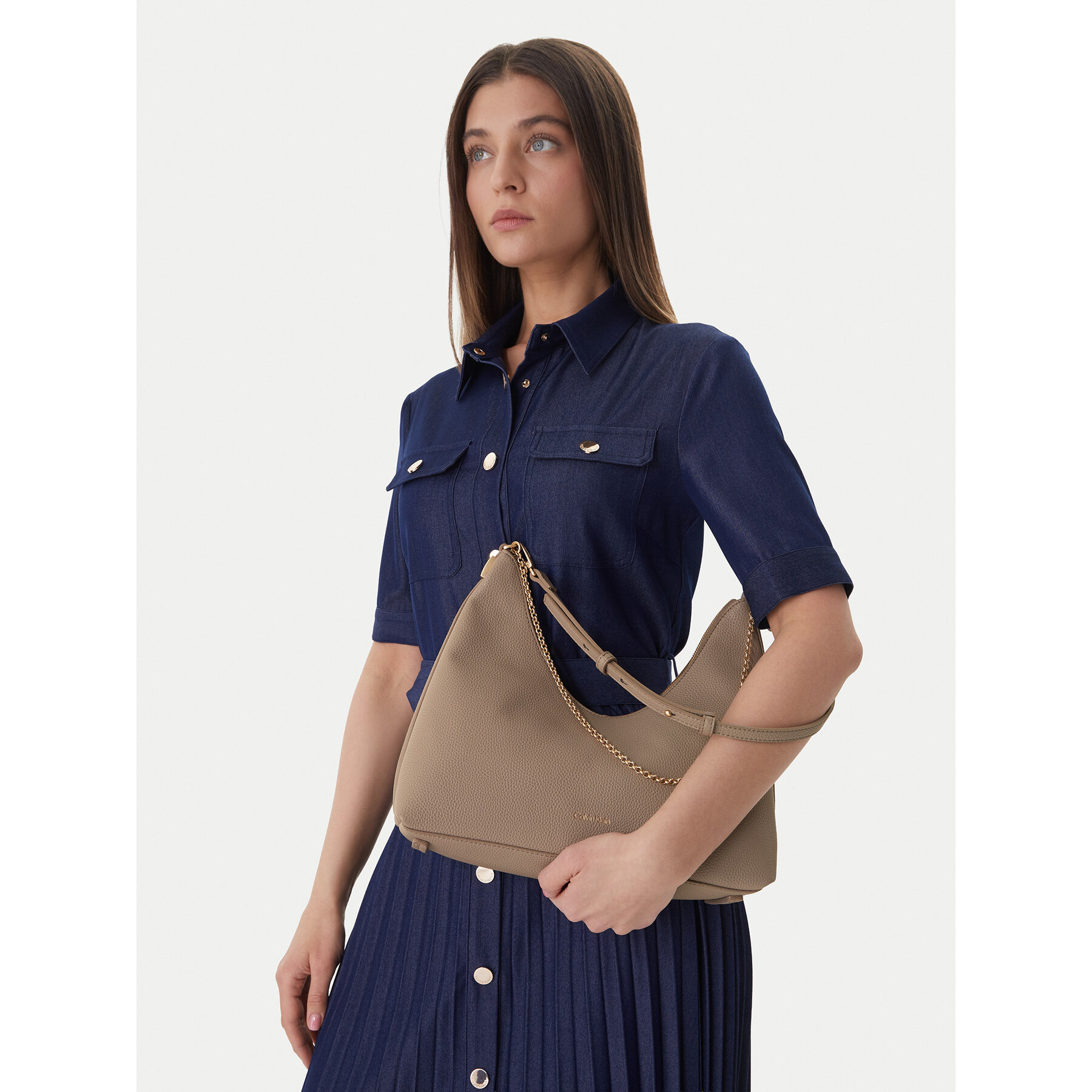 Geantă Calvin Klein Emblem Hw Pebble Shoulder Bag LV04F3495G Bej