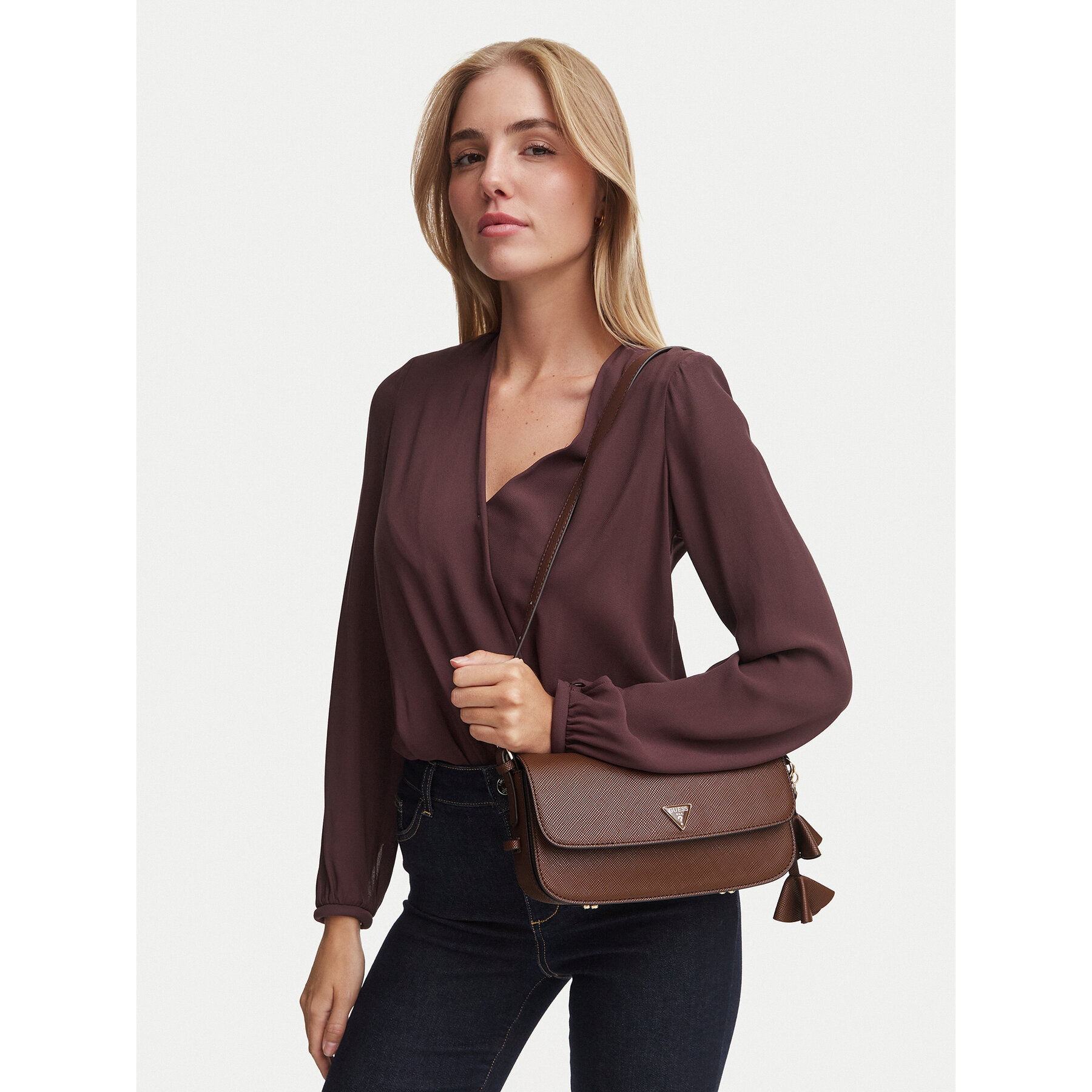Дамска чанта Guess Danielle HWZG22 27190 Кафяв