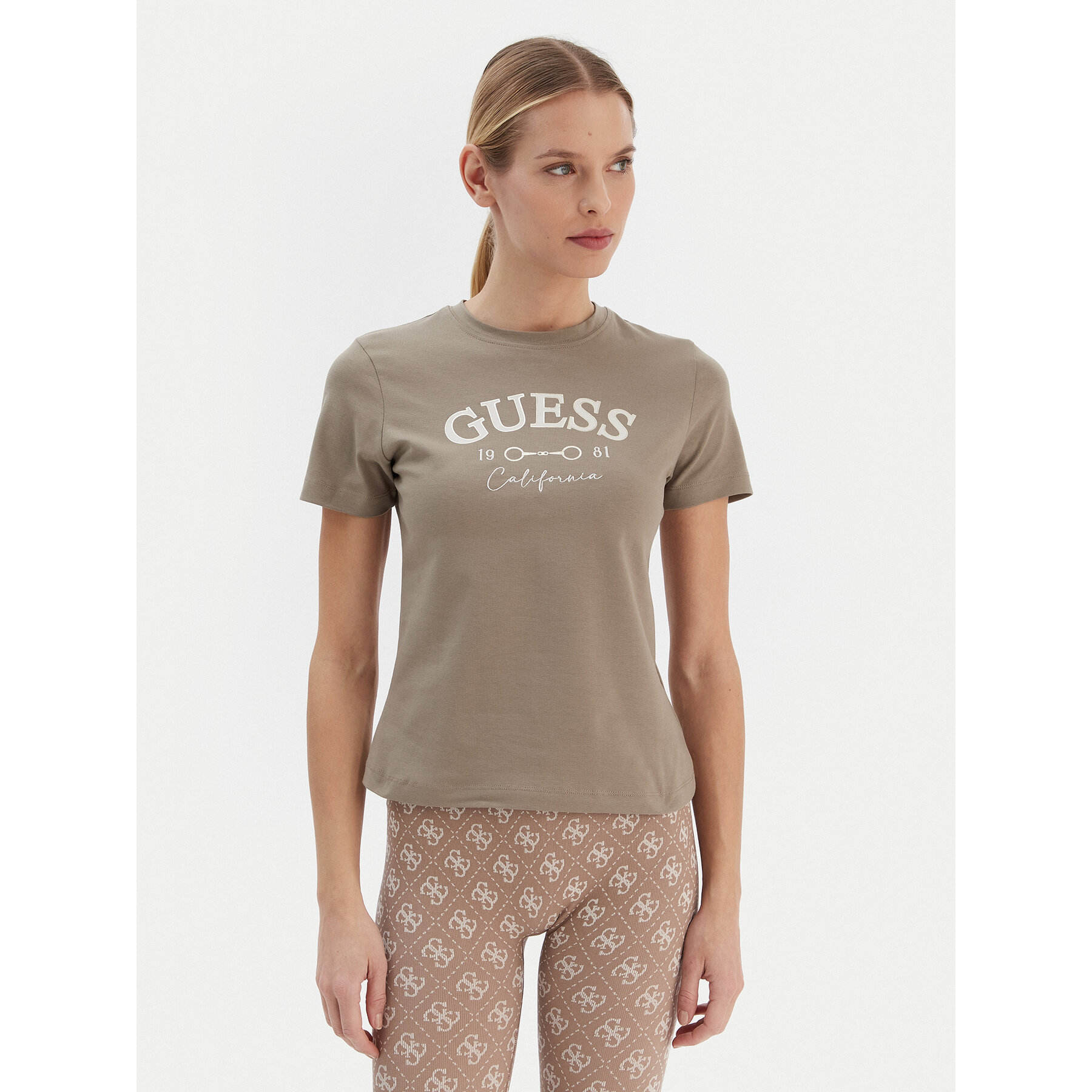 Guess Majica V6RI02 J1314 Bež Regular Fit