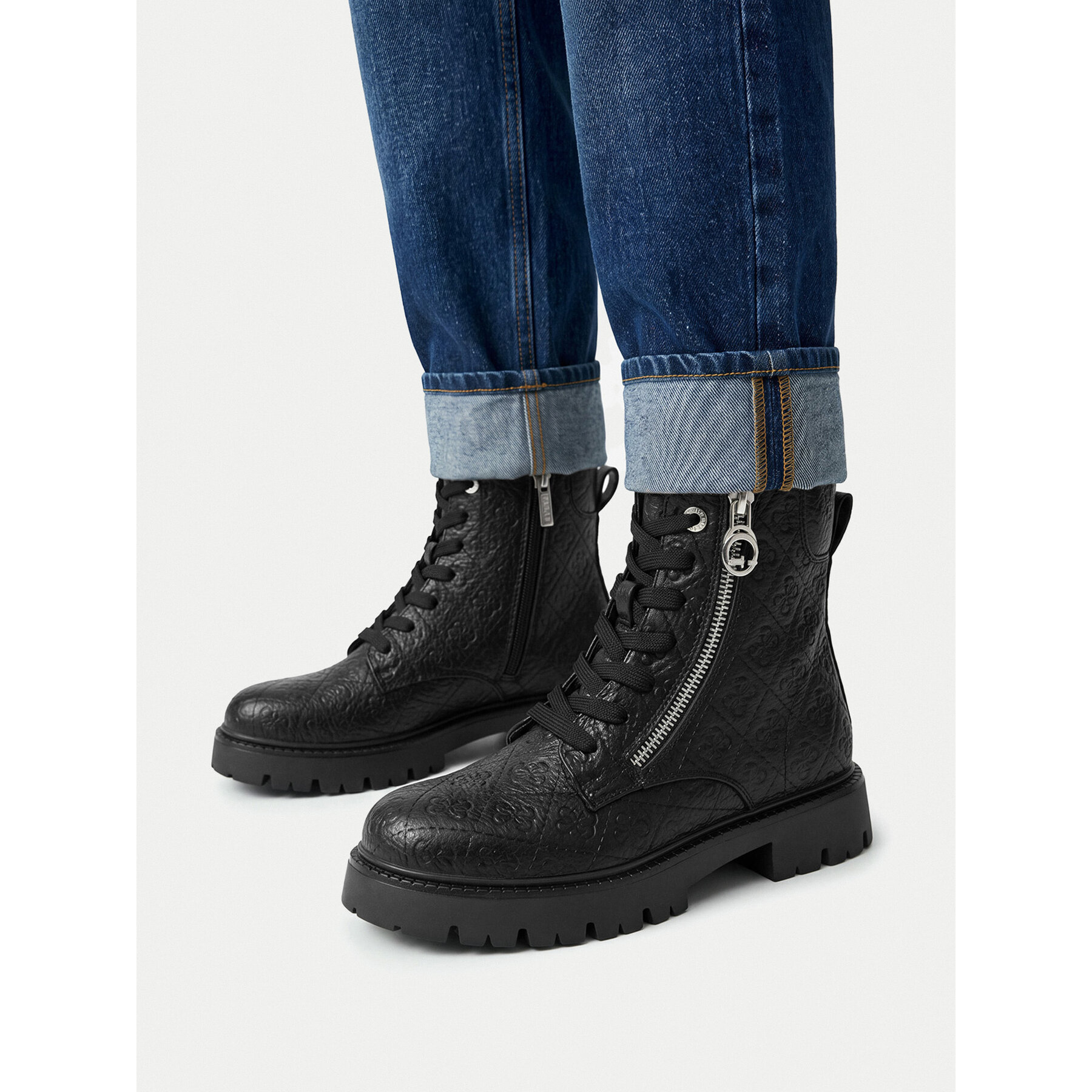 Зимни обувки Guess CEO-CS6729-02 Черен