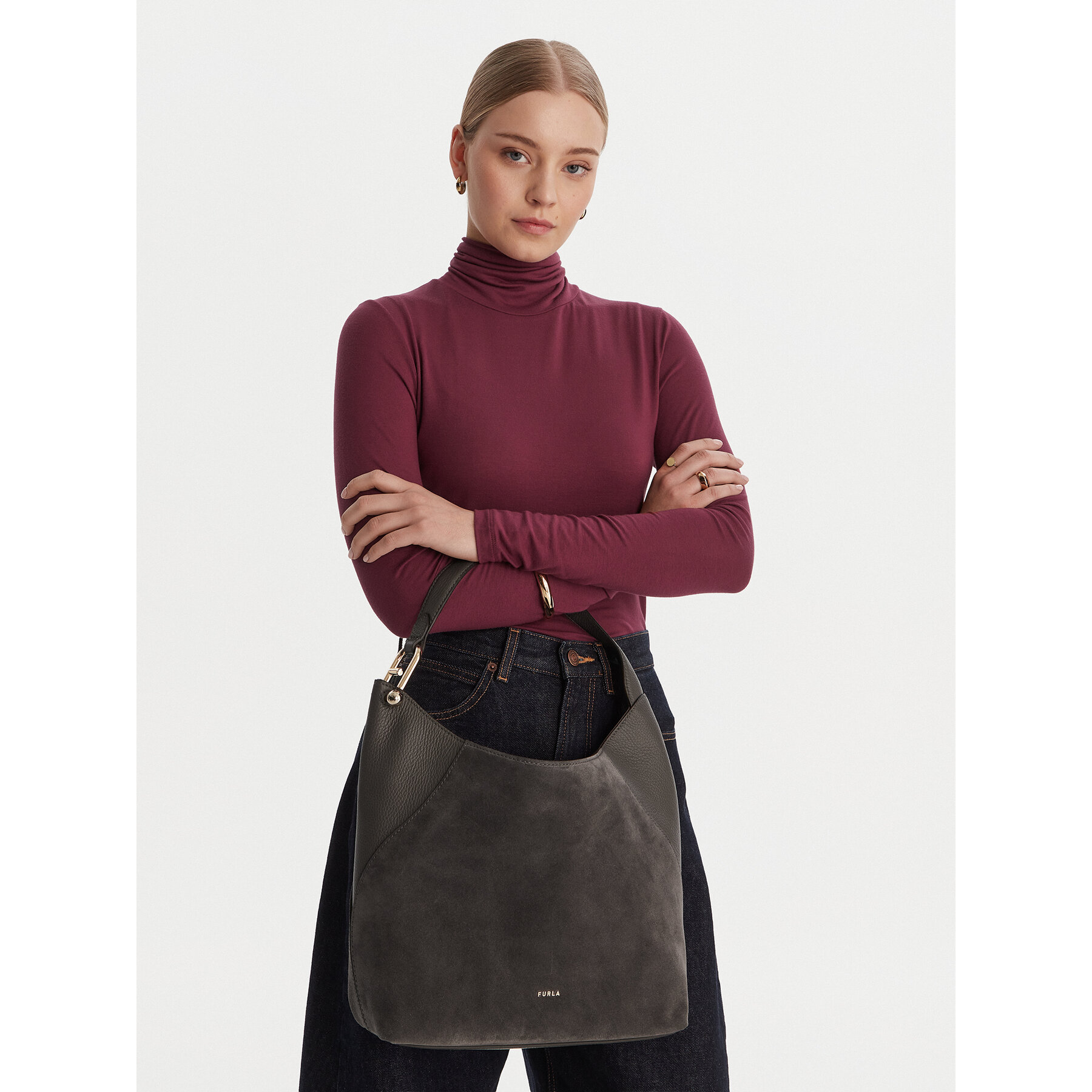 Дамска чанта Furla Lara M WB01900 BX1895 BG 4285S Сив